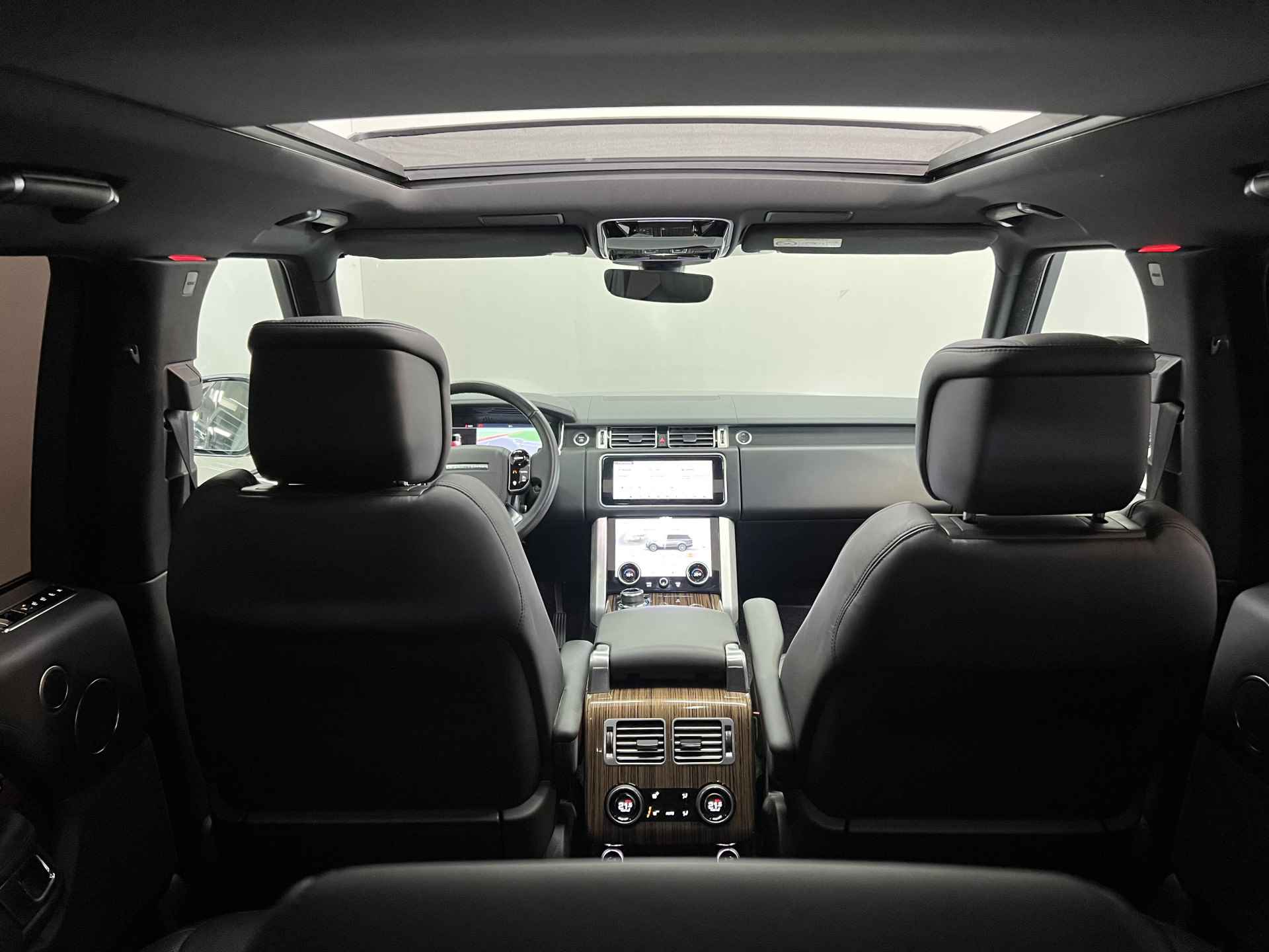 Land Rover Range Rover 2.0 P400e Vogue ✅ PanoramaDak ✅Sfeerverlichting ✅Meridian ✅Camera - 22/68