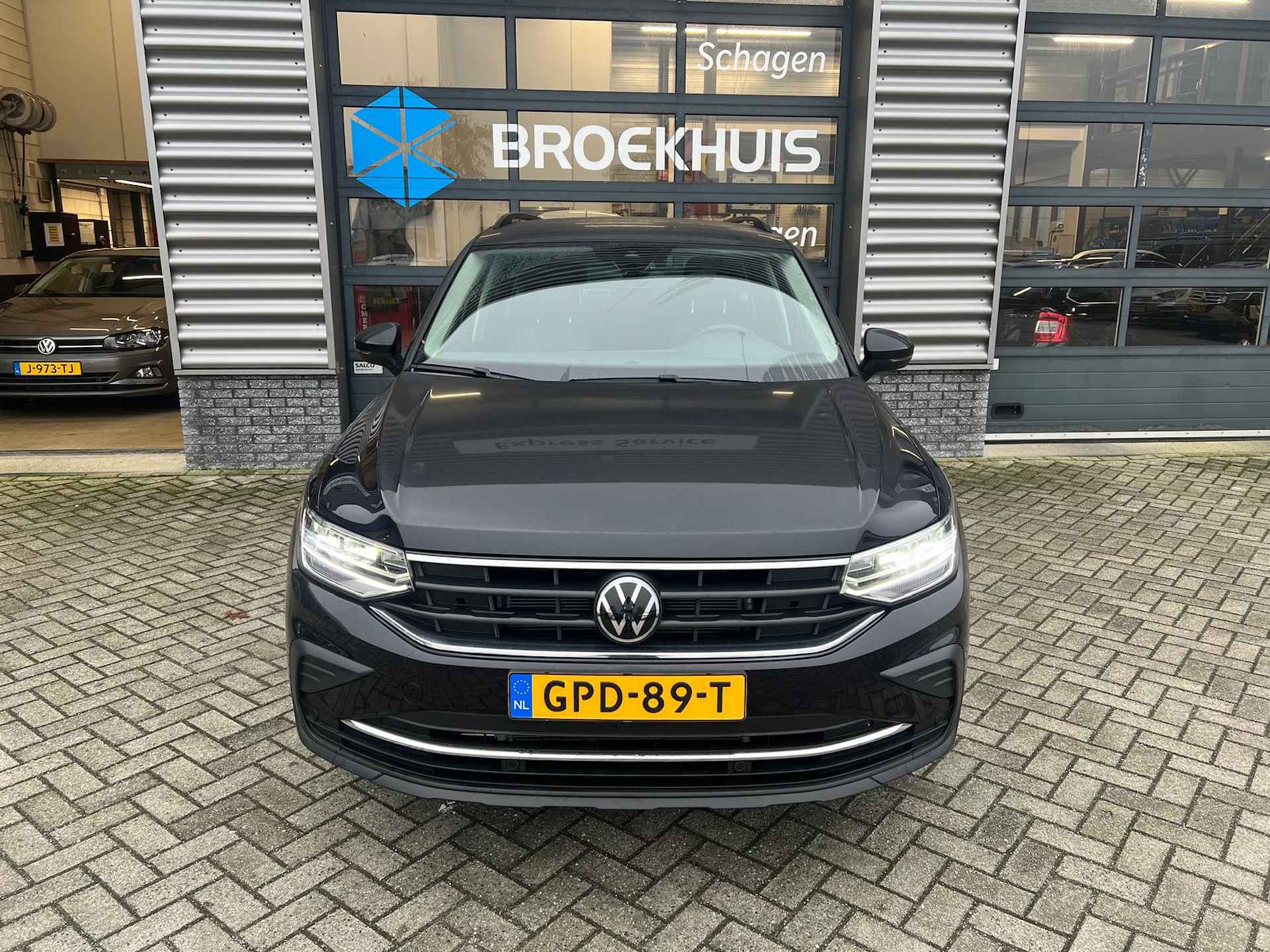 Volkswagen Tiguan 1.5 TSI 150 pk Life 7-DSG | Trekhaak wegklapbaar | Achteruitrijcamera | Cruise control adaptief | - 3/32