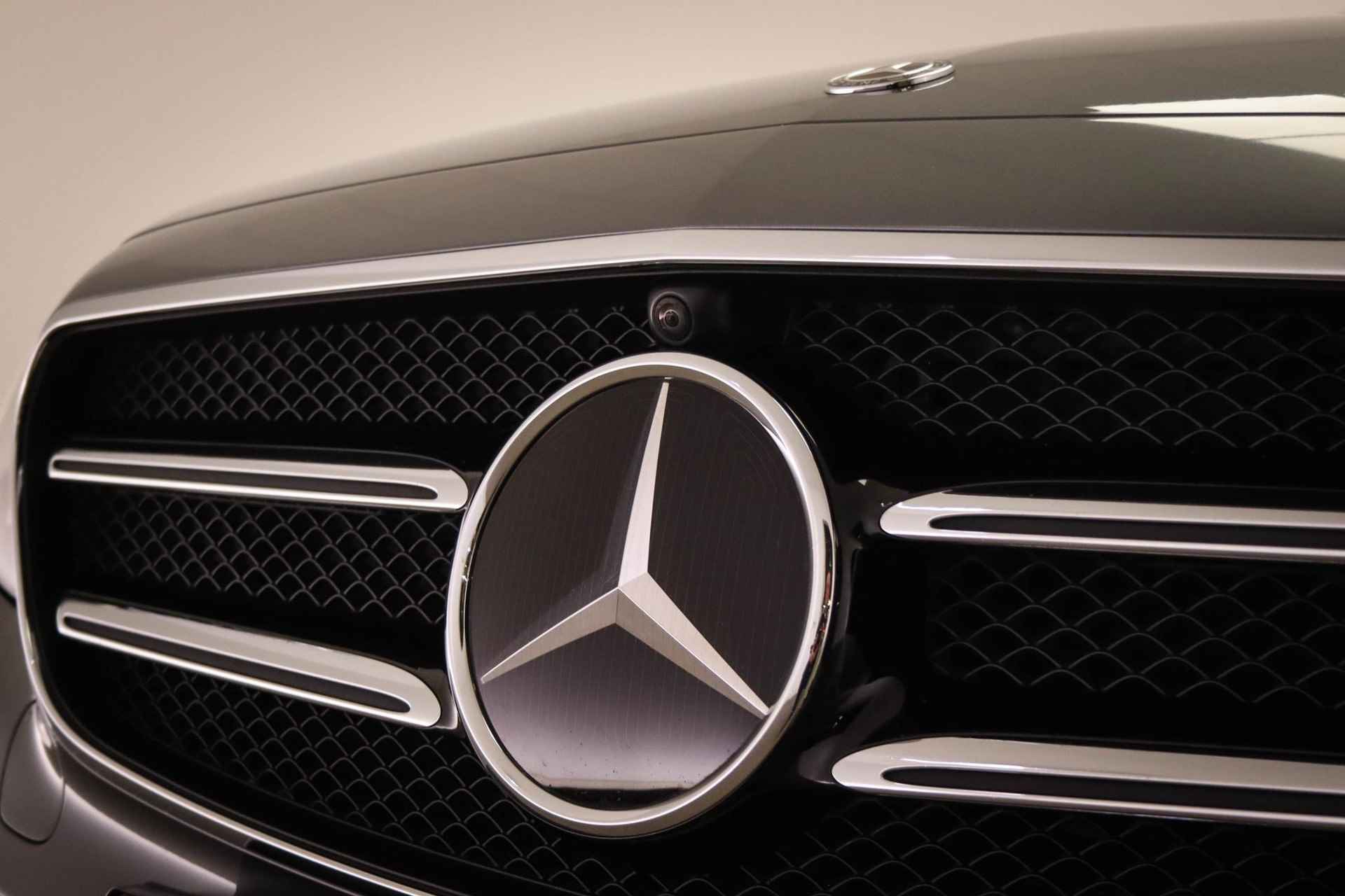 Mercedes-Benz E-klasse 300 e Premium Plus | NIGHT / AMG INT.- PACK |  WIDESCREEN | LED | OPEN DAK | APPLE | TREKHAAK | 19" - 14/61