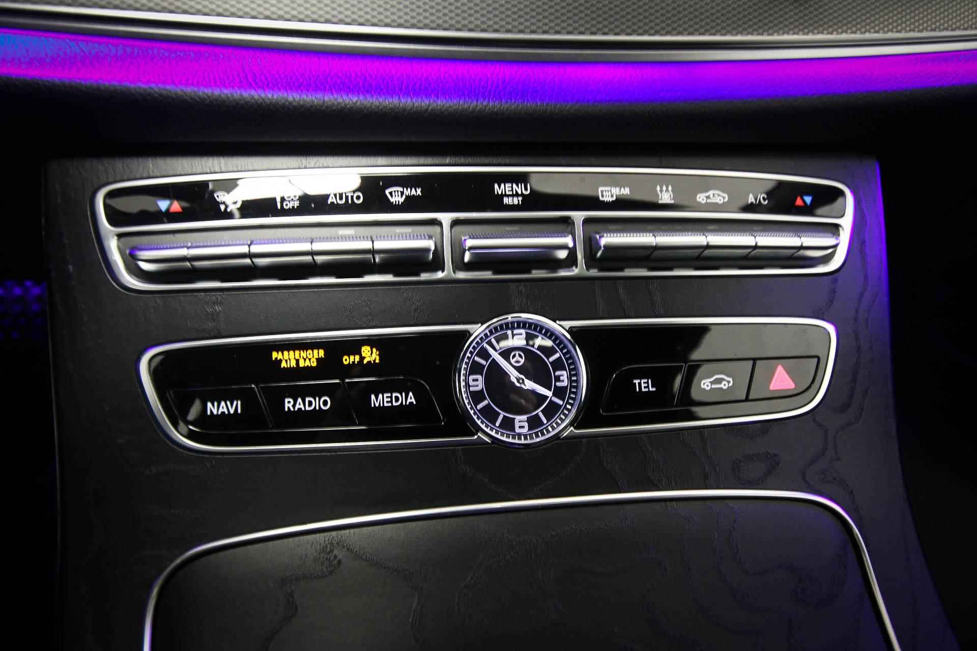 Mercedes-Benz E-klasse 300 e Premium Plus | NIGHT / AMG INT.- PACK |  WIDESCREEN | OPEN DAK | APPLE | TREKHAAK - 47/61