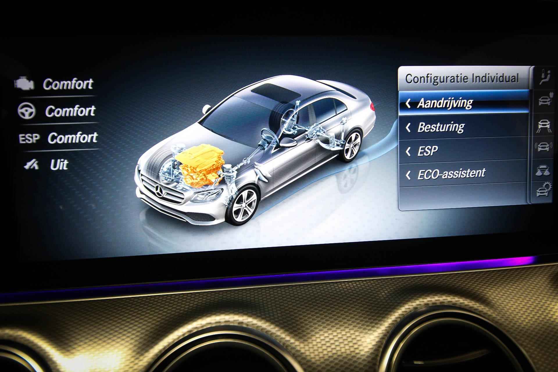 Mercedes-Benz E-klasse 300 e Premium Plus | NIGHT / AMG INT.- PACK |  WIDESCREEN | LED | OPEN DAK | APPLE | TREKHAAK | 19" - 54/61
