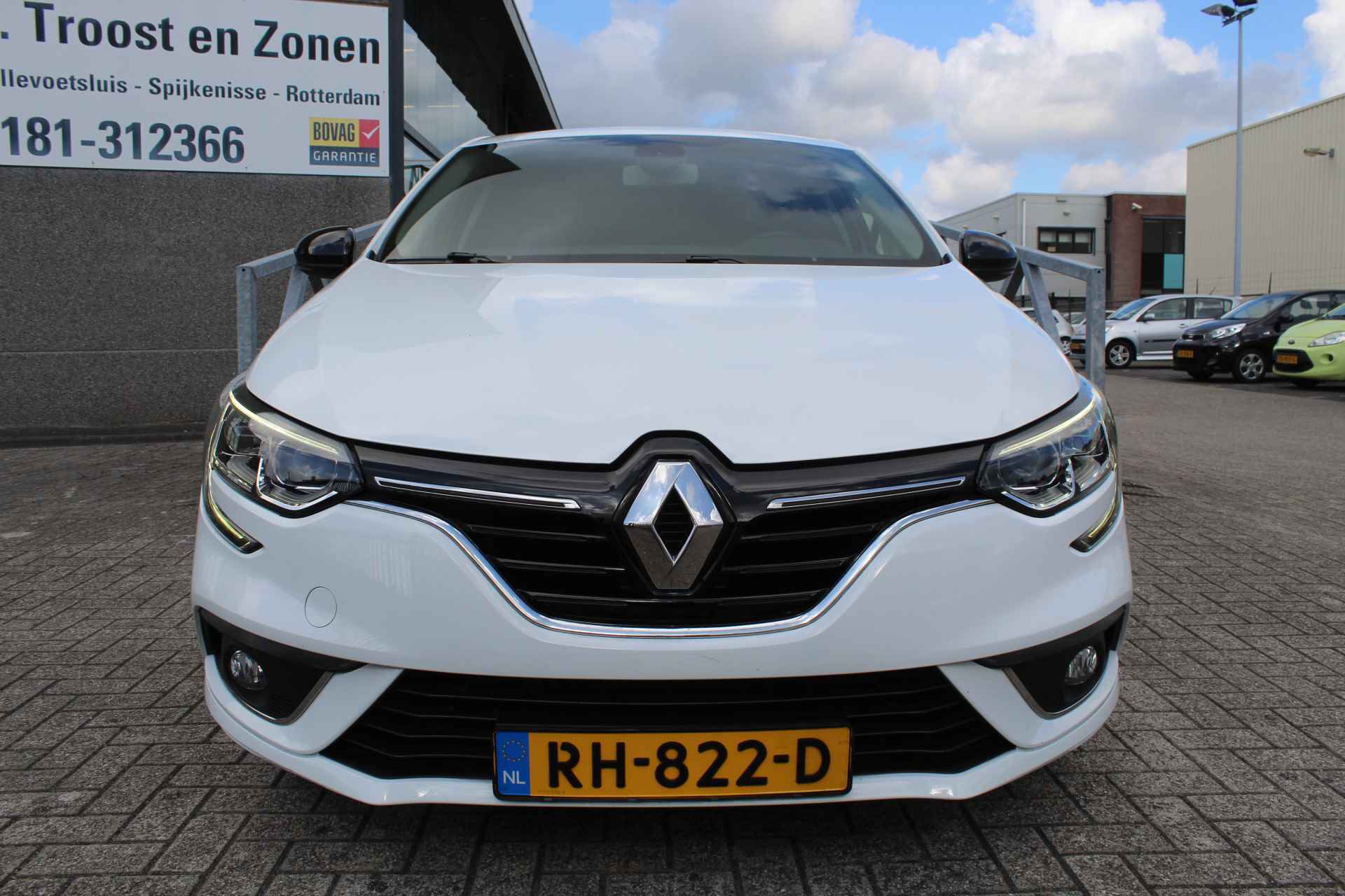 Renault Mégane 1.2 TCe Limited Orig. Ned auto/Navigatie/Climate control/Apple carplay/Cruise control/Parkeersensoren/Buitenspiegels verwarmd/Mi - 6/19