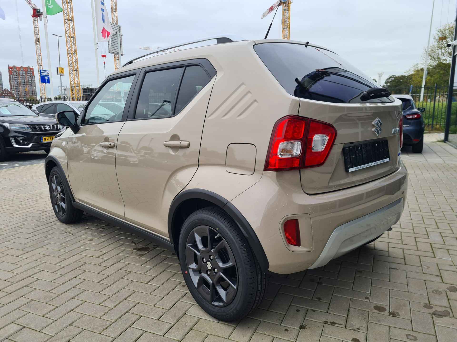 Suzuki IGNIS 1.2 Smart Hybrid Select - 2/5