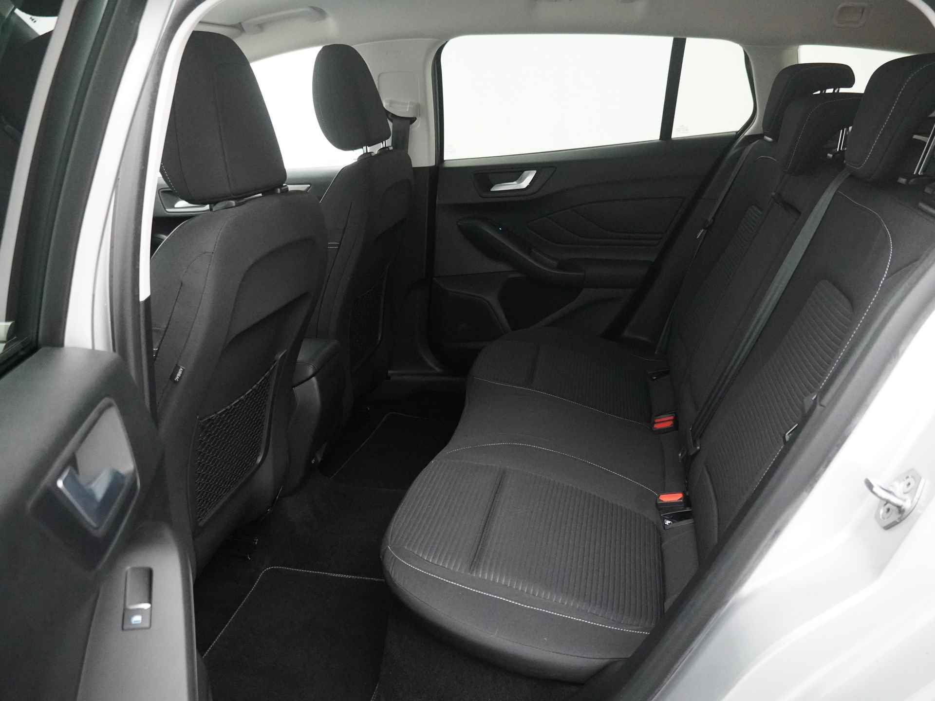 Ford FOCUS Wagon EcoBoost Hybrid 125 pk Titanium X Business | Trekhaak | Winter Pack | Camera | LED | El. a. klep | Digitaal display - 9/21