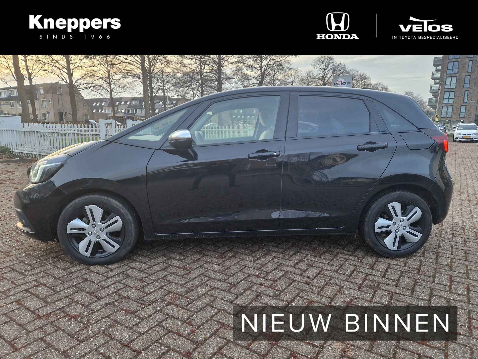 Honda Jazz 1.5 e:HEV Executive Navigatie, Parkeersensoren V+A, Apple/Android , All-in Rijklaarprijs - 1/21