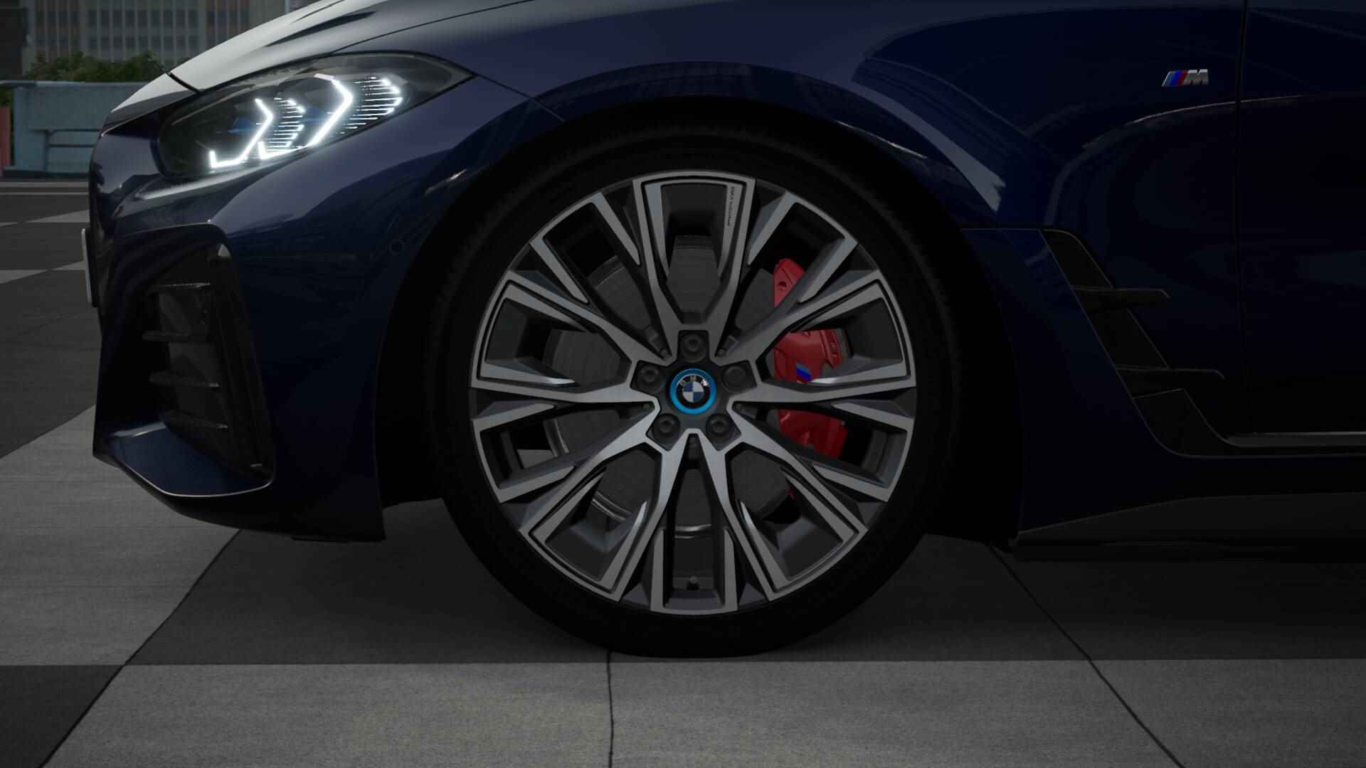 BMW i4 eDrive40 High Executive M Sport 84 kWh / Schuif-kanteldak / Laserlight / M Sportstoelen / Parking Assistant Plus / Harman Kardon / Driving Assistant Professional - 10/11