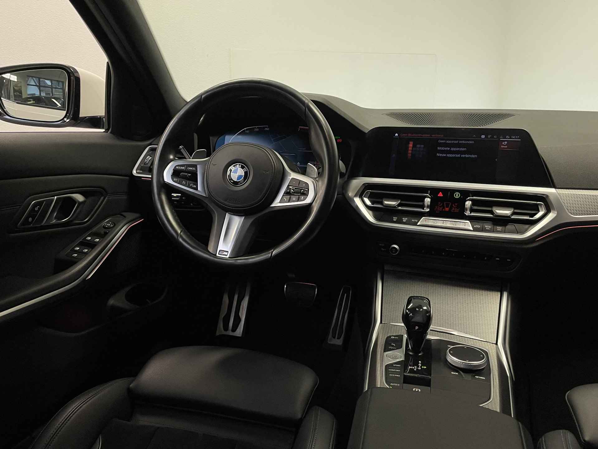 BMW 3-serie Touring 318i M-sport | 1e-EIG. | CARPLAY | LED | - 5/39