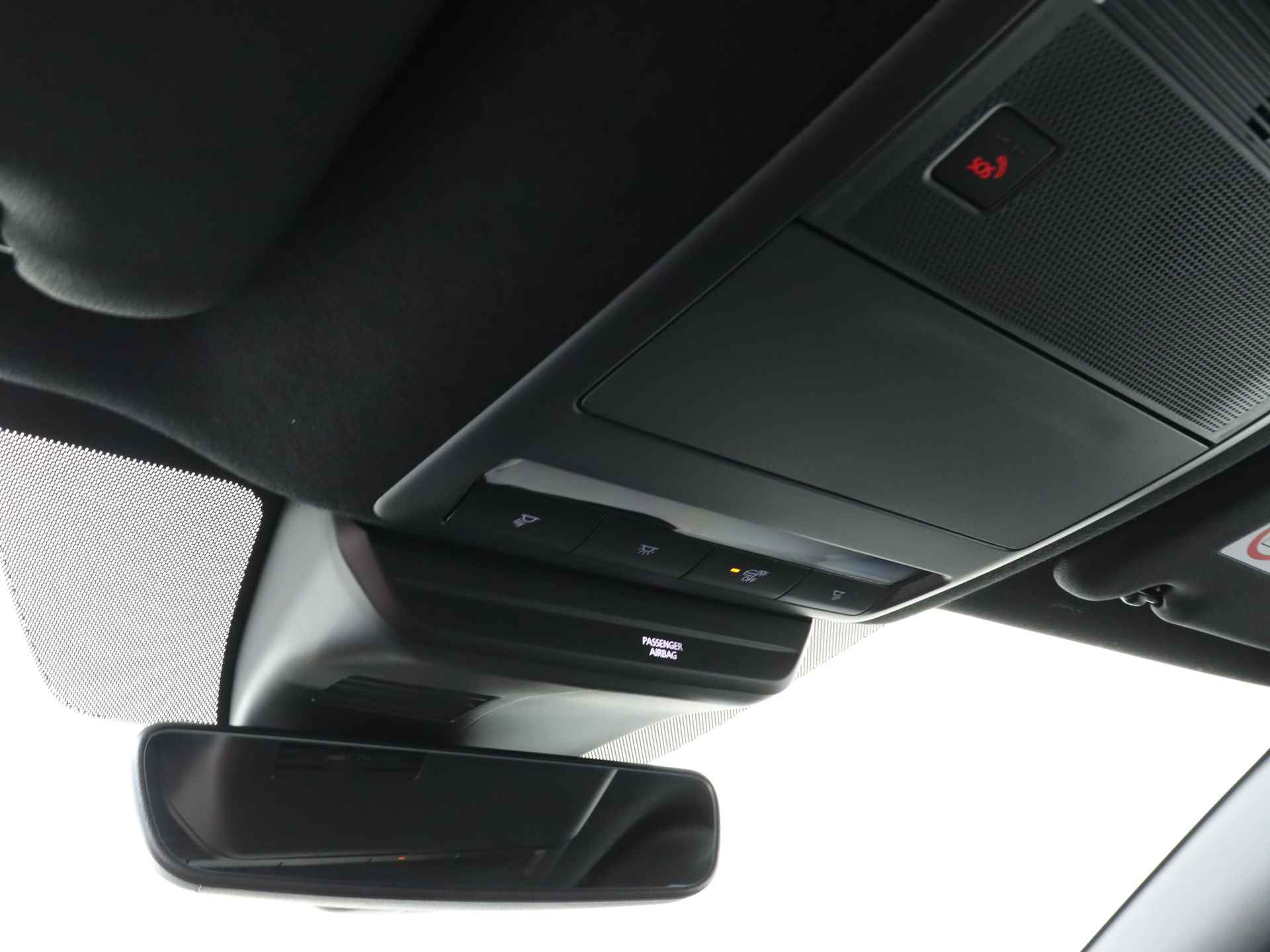Mazda MX-30 e-SkyActiv EV 145 Prime-Line | Automaat | Origineel NL | Camera | Overheid subsidie t.w.v €2950,00 - 27/41