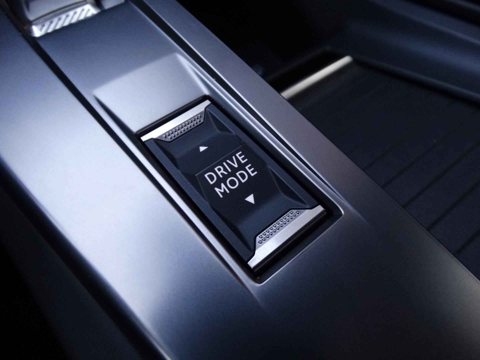 Peugeot 308 5-deurs GT Pack Business HYbrid PHEV 225pk e-EAT8 AUTOMAAT SCHUIF/KANTELDAK | NAVI | 360° CAMERA | ELEKTRISCHE AGR-STOELEN | STOELVERW. | NAPPA LEDER | ADAPTIVE CRUISE | ON-BOARD CHARGER - 33/94