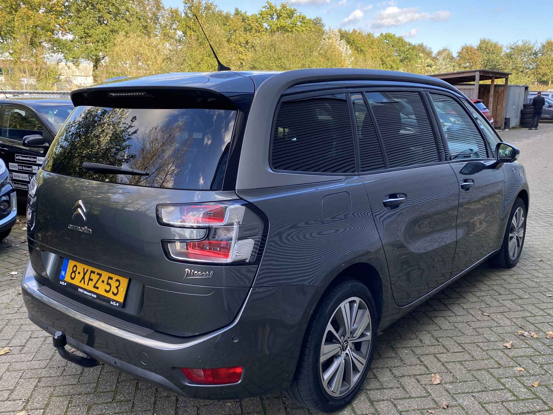 Citroën Grand C4 Picasso 1.6 THP Intensive // 7 Persoons // Trekhaak // Navigatie // Dodehoek det. // 17inch // Parkeer assistent // PDC Voor en Achter info Roel 0492-588951 - 8/25