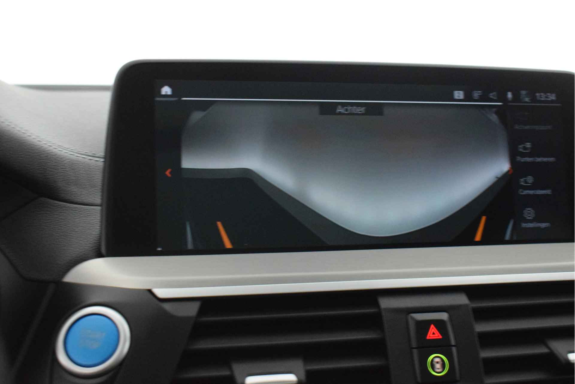 BMW iX3 286pk High Executive 80 kWh Trekhaak 360Camera harman/kardon Leder Stoelverwarming Navigatie - 29/49