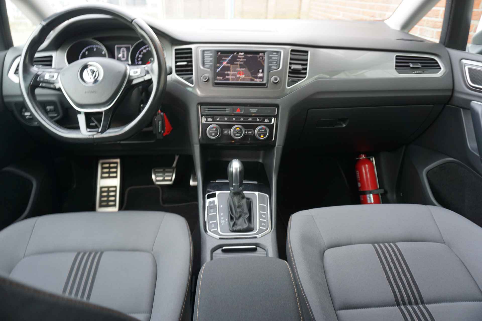 Volkswagen Golf Sportsvan 1.6 TDI 116PK DSG Comfortline Trekhaak | Navi | ECC | PDC *All in prijs* - 8/31