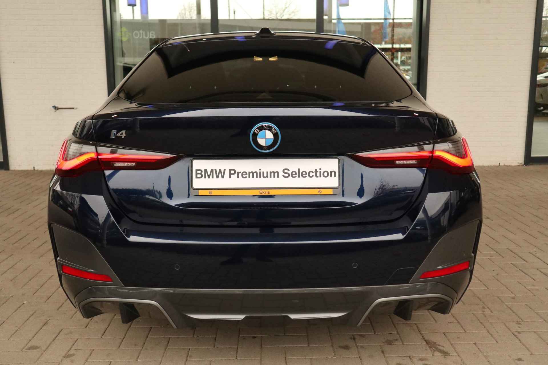 BMW i4 eDrive40 High Executive | BMW Individual Leather | M Sportpakket - 5/44