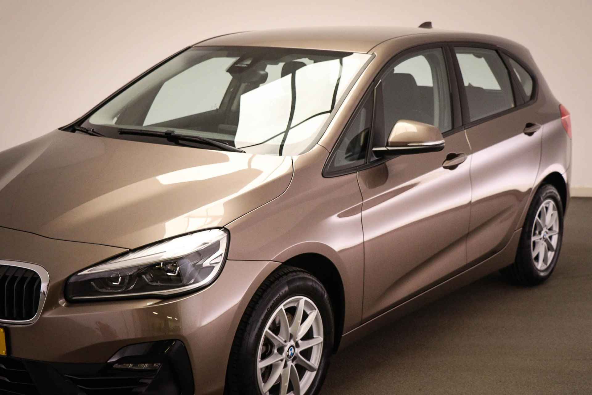 BMW 2-serie Active Tourer 218i Executive | LED | CLIMA | CRUISE CONTROL | NAVIGATIE - 16/51