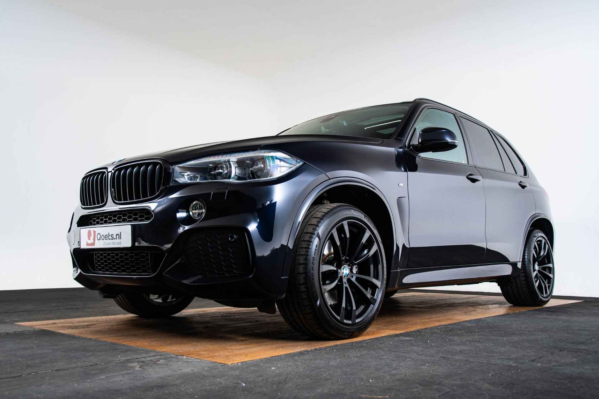 BMW X5 xDrive35i High Executive M Sport - Panoramadak - Achteruitrijcamera - Driving Assistant - Comfortstoelen - Elektrisch verwarmde voorstoelen - Head Up - Harman Kardon - Automatisch dimmende binnen/buitenspiegels - - 22/69