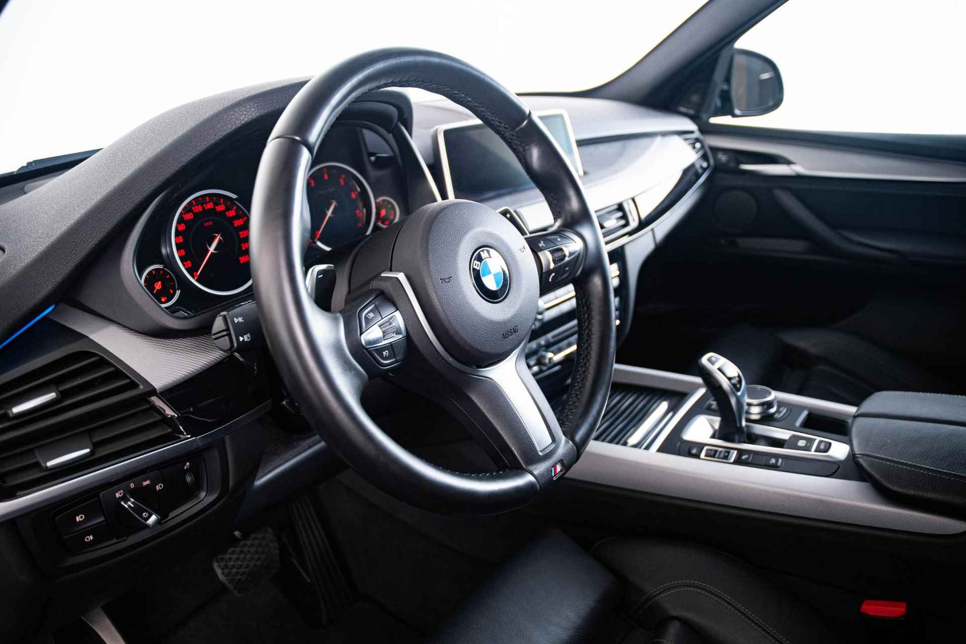 BMW X5 xDrive35i High Executive M Sport - Panoramadak - Achteruitrijcamera - Driving Assistant - Comfortstoelen - Elektrisch verwarmde voorstoelen - Head Up - Harman Kardon - Automatisch dimmende binnen/buitenspiegels - - 29/69