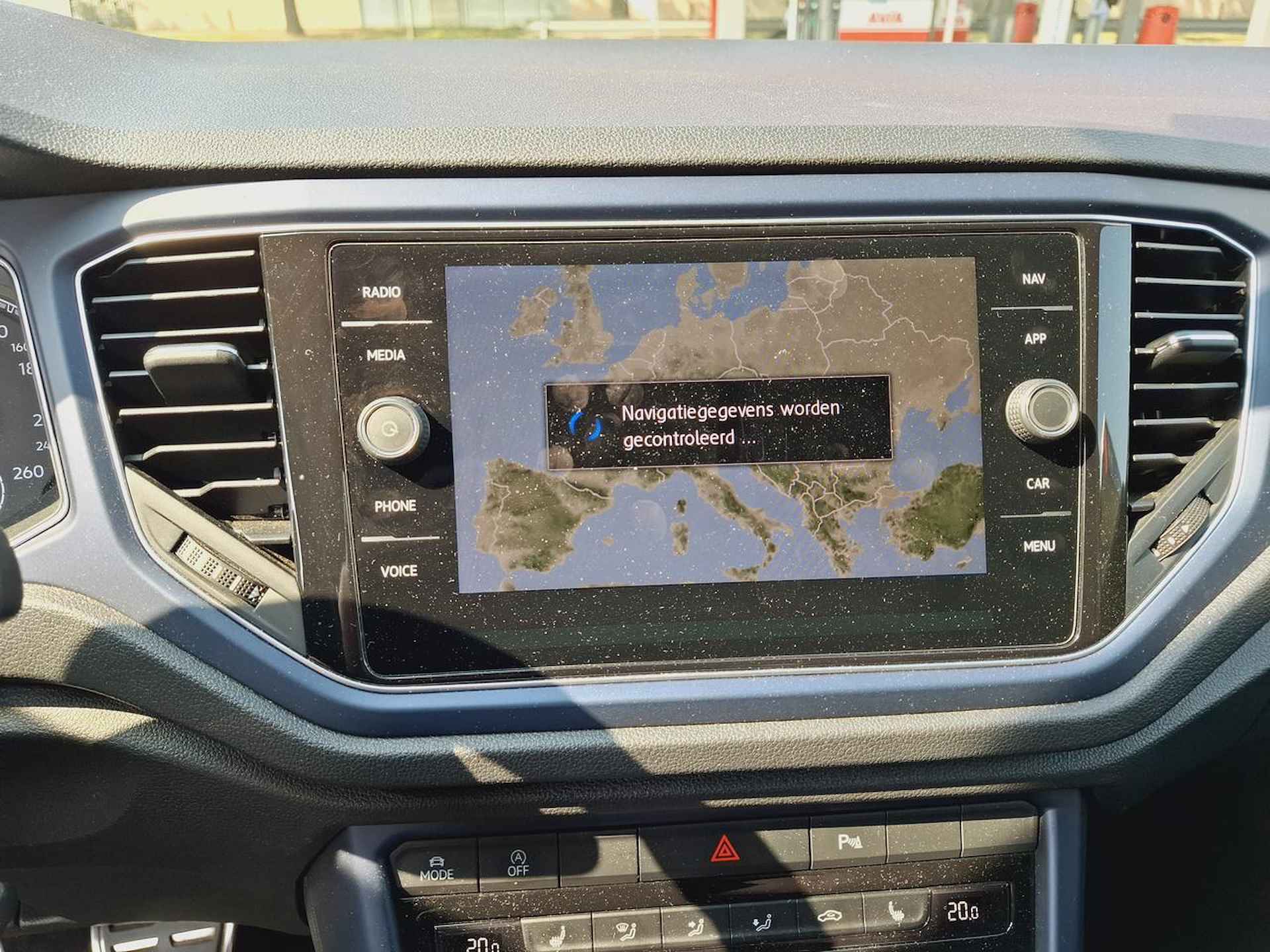 Volkswagen T-ROC 1.5 TREKHAAK NAVI, CAMERA, ANDROID AUTO 1.5 TSI - 14/24