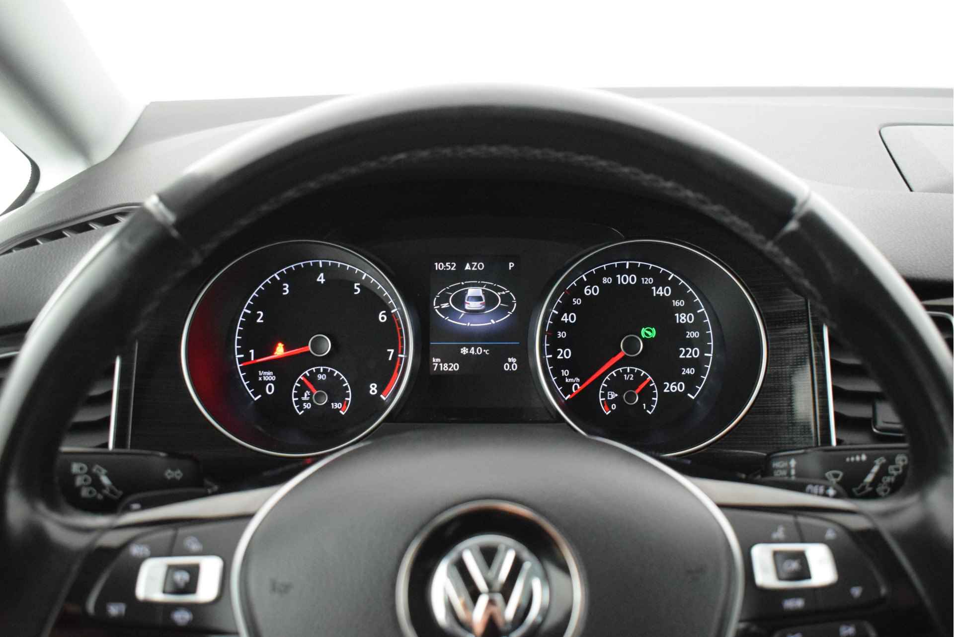 Volkswagen Golf Sportsvan 1.5 TSI 150pk DSG ACT Highline Trekhaak Led Stoelverwarming Navigatie - 38/44