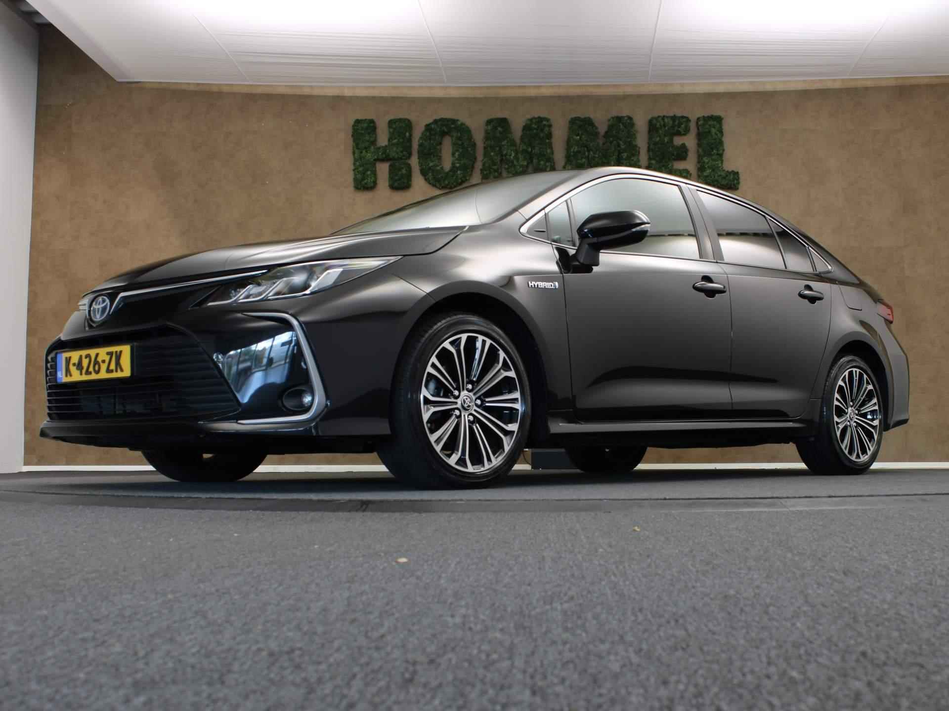 Toyota Corolla 1.8 Hybrid Dynamic  - ORIGINEEL NEDERLANDSE AUTO - AFNEEMBARE TREKHAAK - TREKGEWICHT 750 KG - LEDEREN BEKLEDING - VOORSTOELEN VERWARMD - 17 INCH LICHT METALEN VELGEN - NAVIGATIE - TELEFOONLADER - 15/39