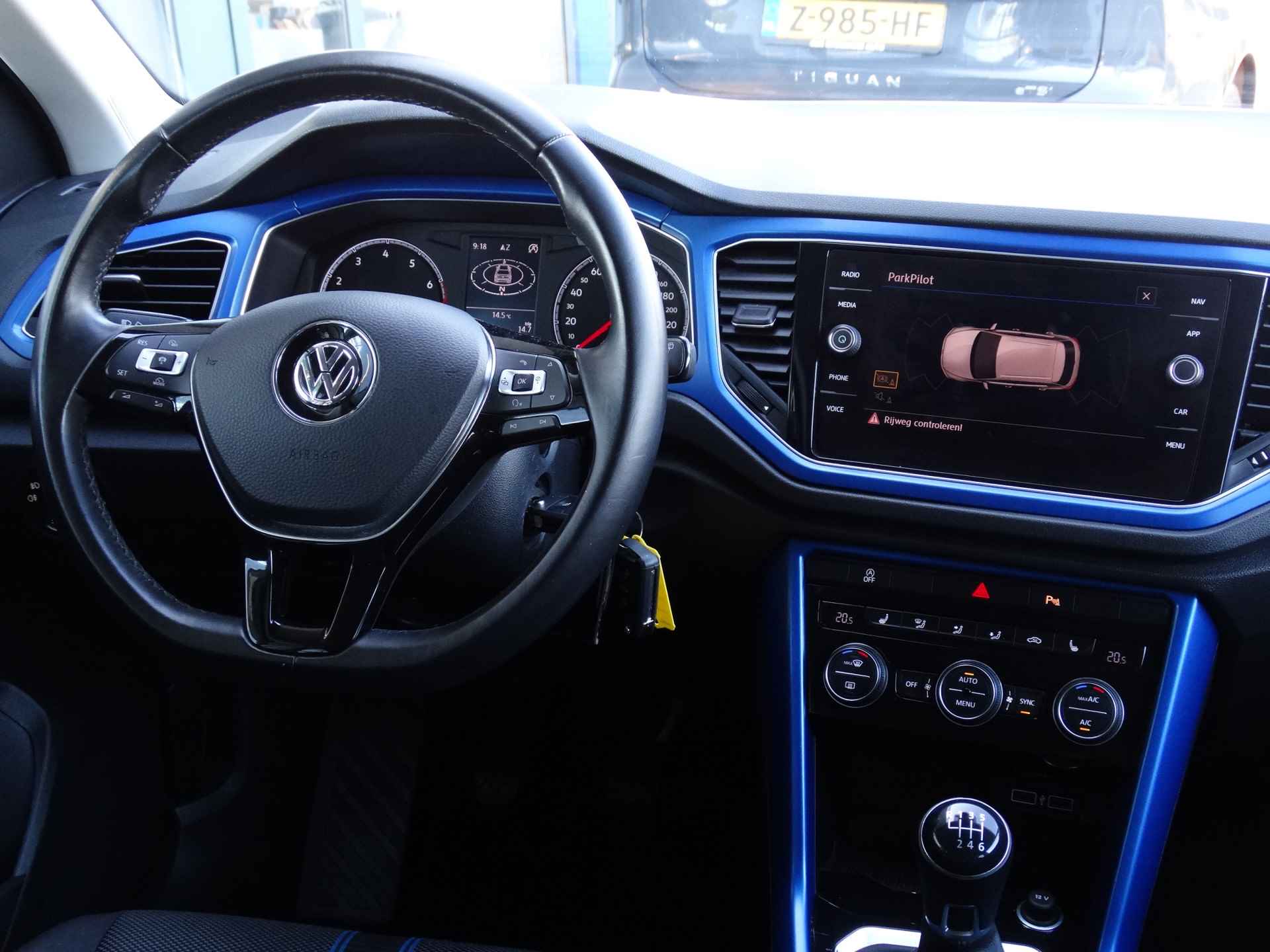 Volkswagen T-Roc 1.0 TSI 115PK Style | Navigatie | Stoelverwarming | Parkeersensoren | Adaptief Cruise Control | - 11/29