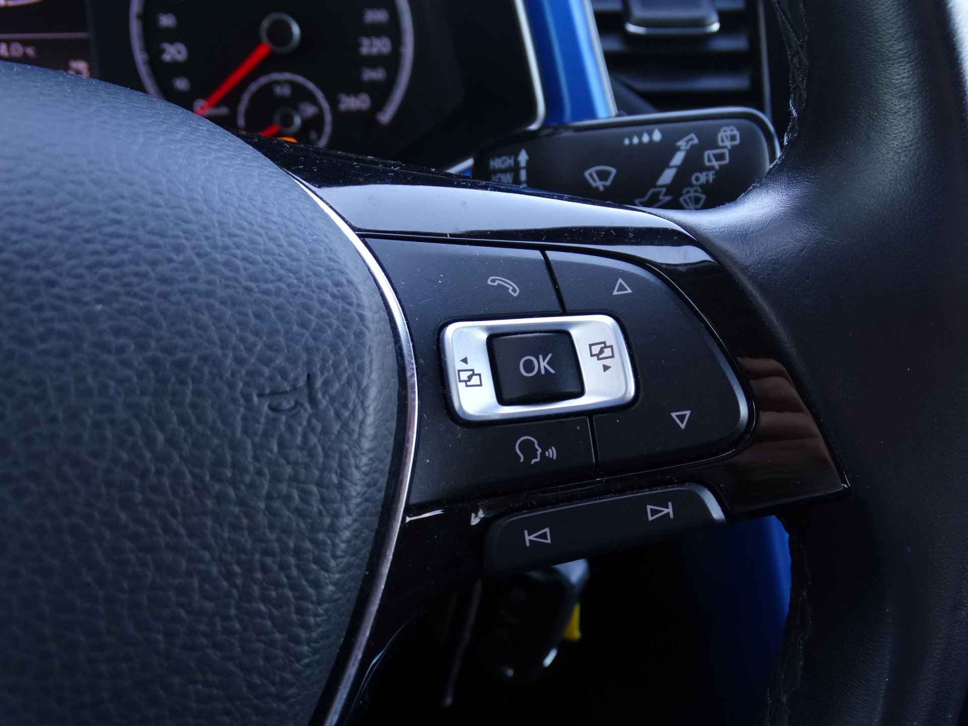 Volkswagen T-Roc 1.0 TSI 115PK Style | Navigatie | Stoelverwarming | Parkeersensoren | Adaptief Cruise Control | - 18/29