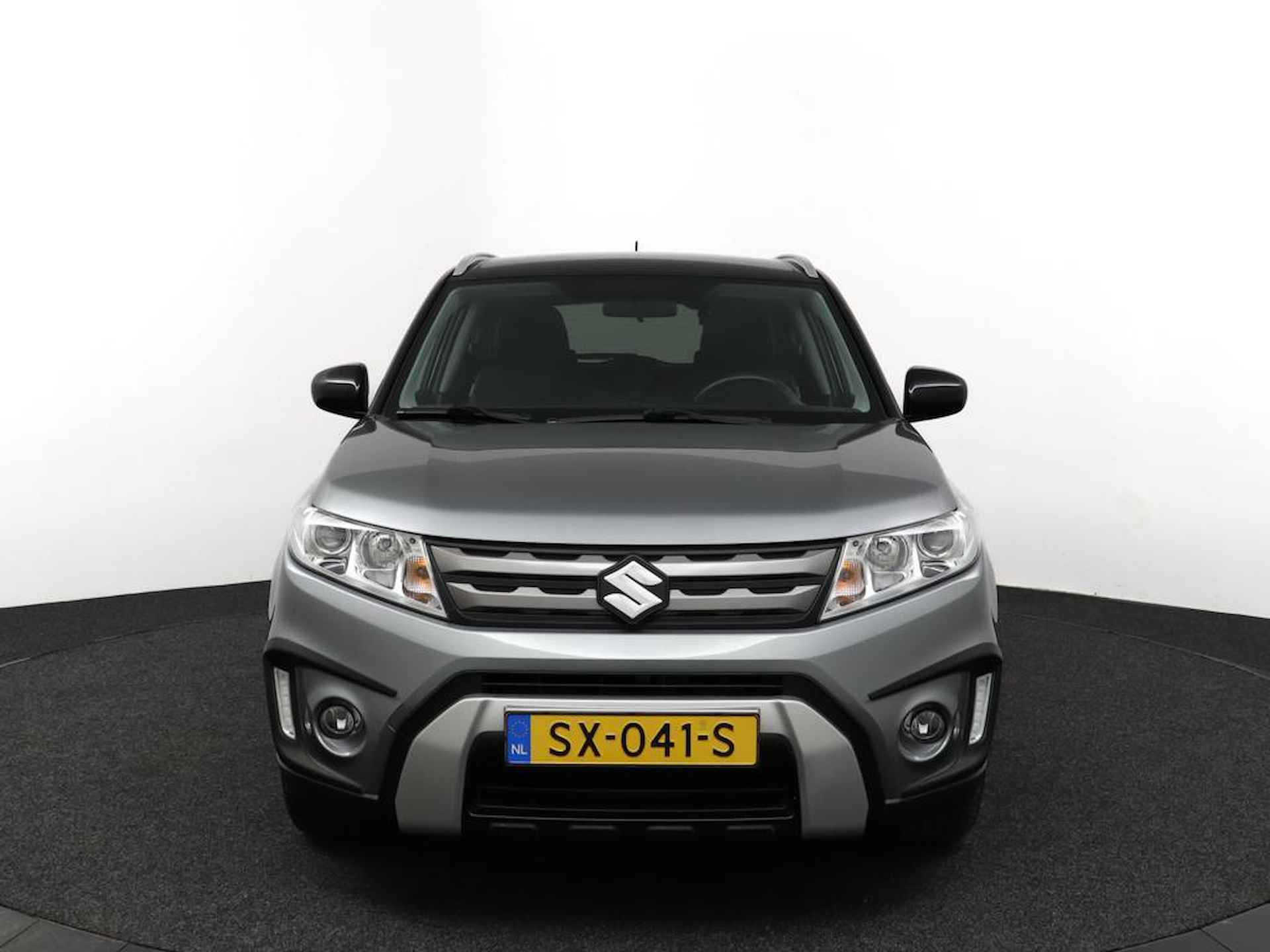 Suzuki Vitara 1.6 Business Edition | Navigatie | Camera achter | Stoelverwarming | Climate Control | - 16/49