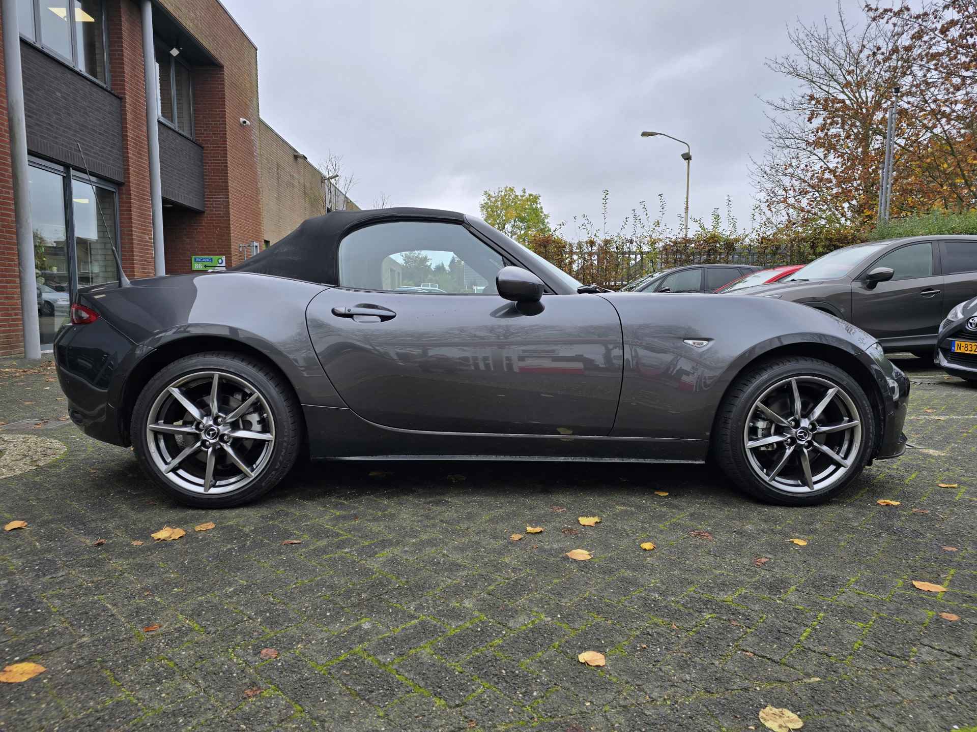 Mazda MX-5 2.0 SkyActiv-G 184 pk Luxury 2 jaar garantie - 7/28