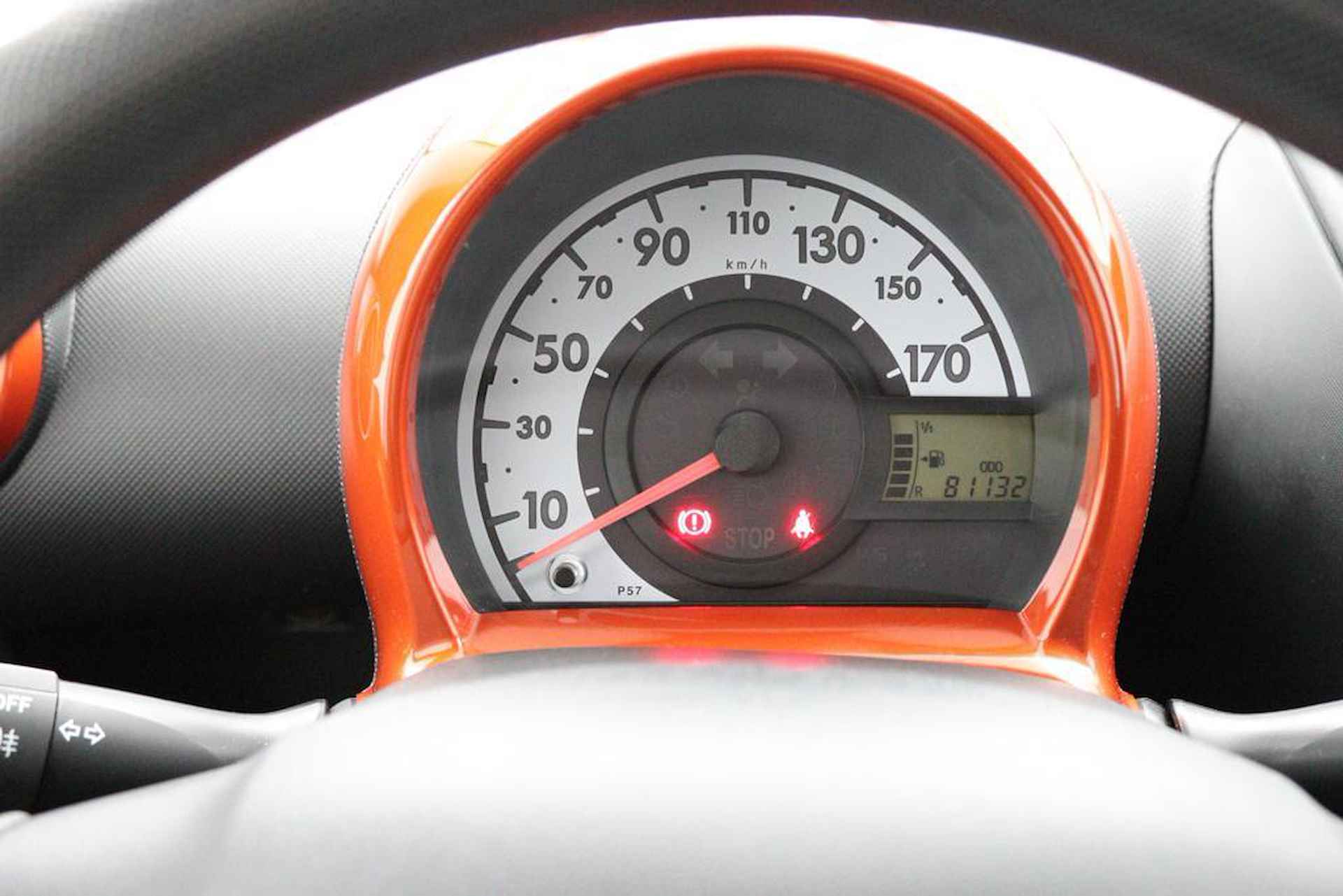 Toyota Aygo 1.0 VVT-i Comfort Orange | 1e eigenaar | Airco | Volledige onderhoudshistorie | - 6/37