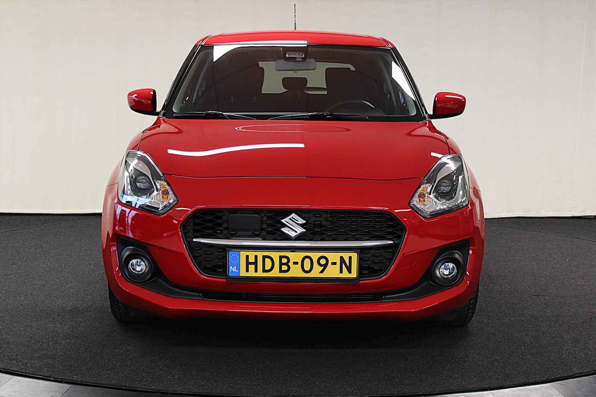 Suzuki Swift 1.2 DualJet 83pk Smart Hybrid S&amp;S Comfort - 2/32