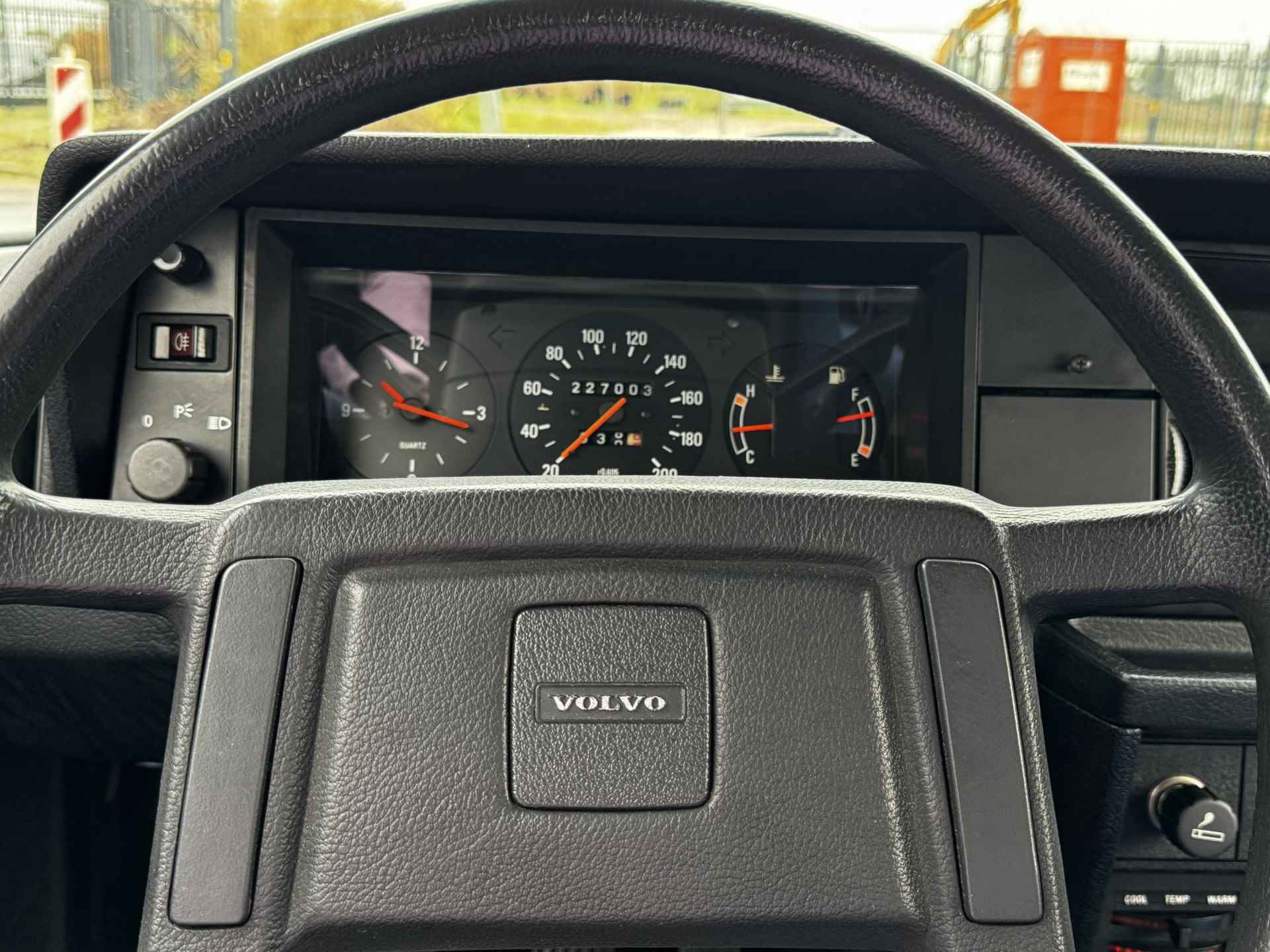 Volvo 244 2.0 DL - 20/25