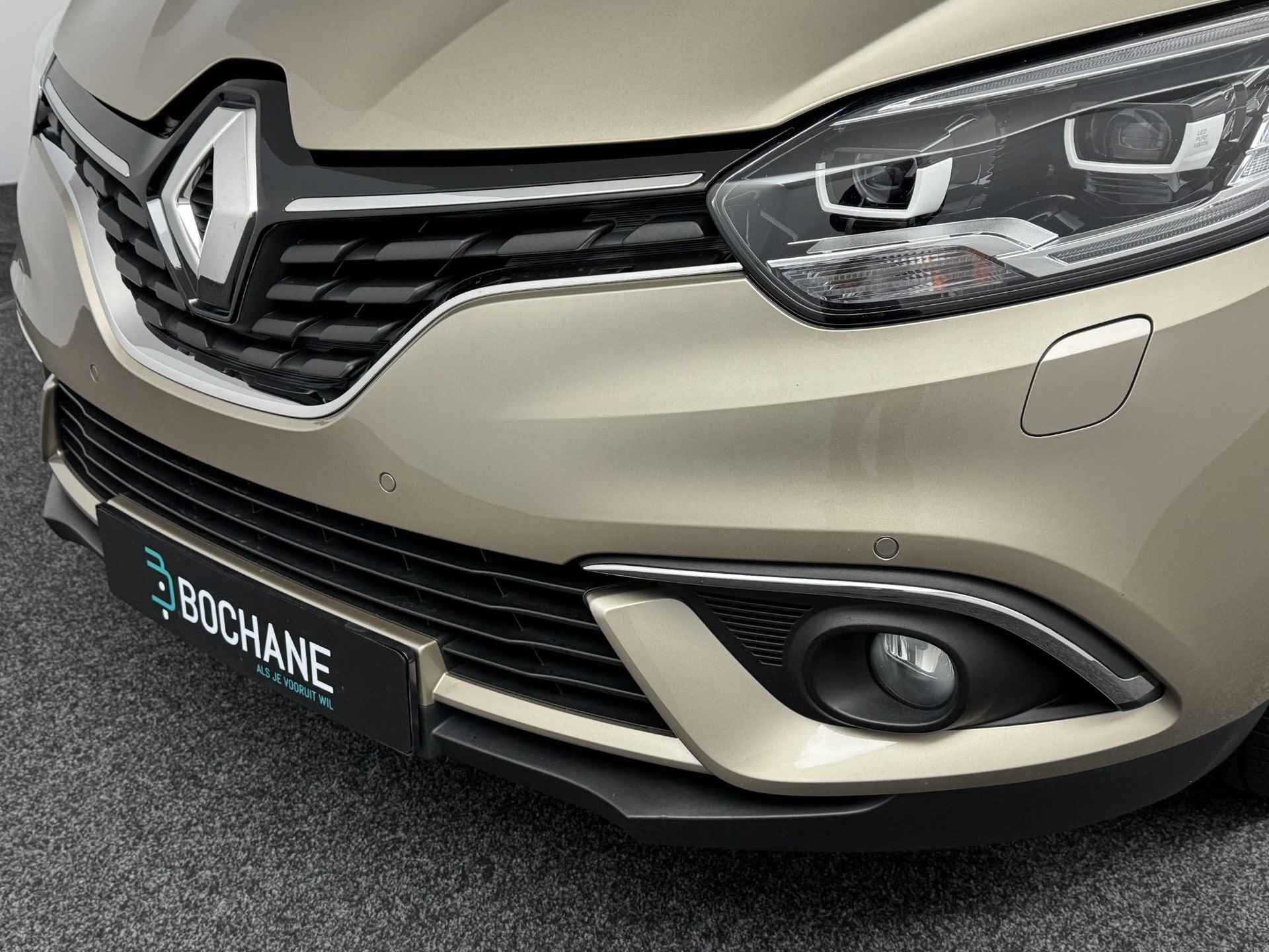 Renault Scénic 1.2 TCe 130 Bose | Achteruitrijcamera | Stoelverwarming | Trekhaak - 28/51