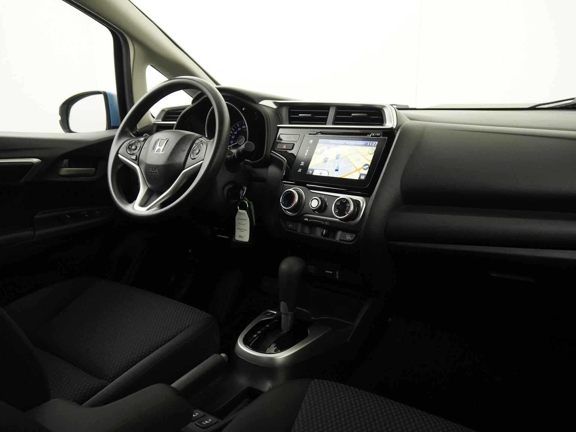 Honda Jazz 1.3 i-VTEC Comfort Automaat | Navigatie | Lichtmetalen Velgen | Zondag Open! - 2/34