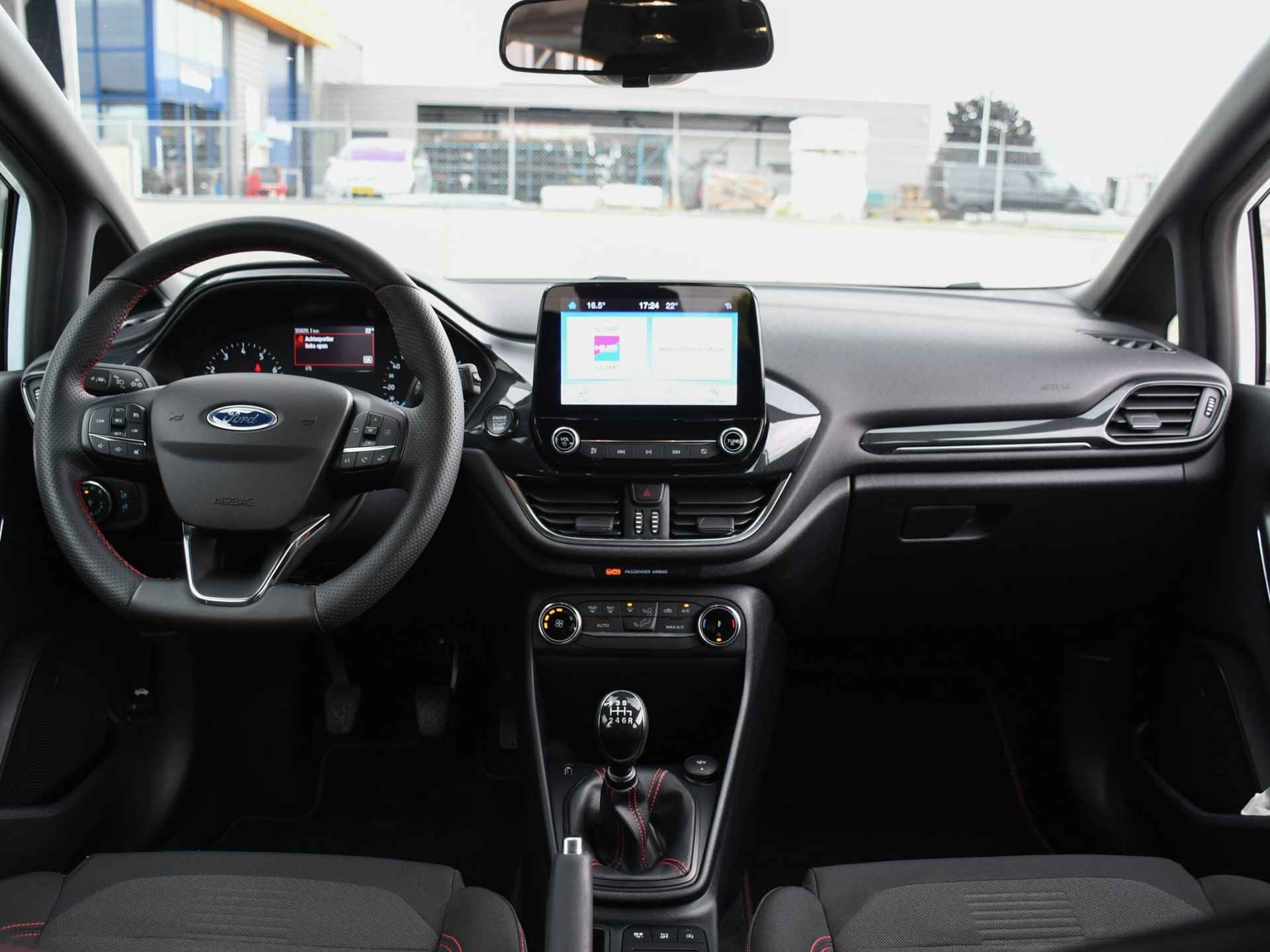 Ford Fiesta ST-Line 1.0 EcoBoost Hybrid 125pk CRUISE.C | DAB | PDC ACHTER | APPLE-CARPLAY | 17''LM | LED - 12/29