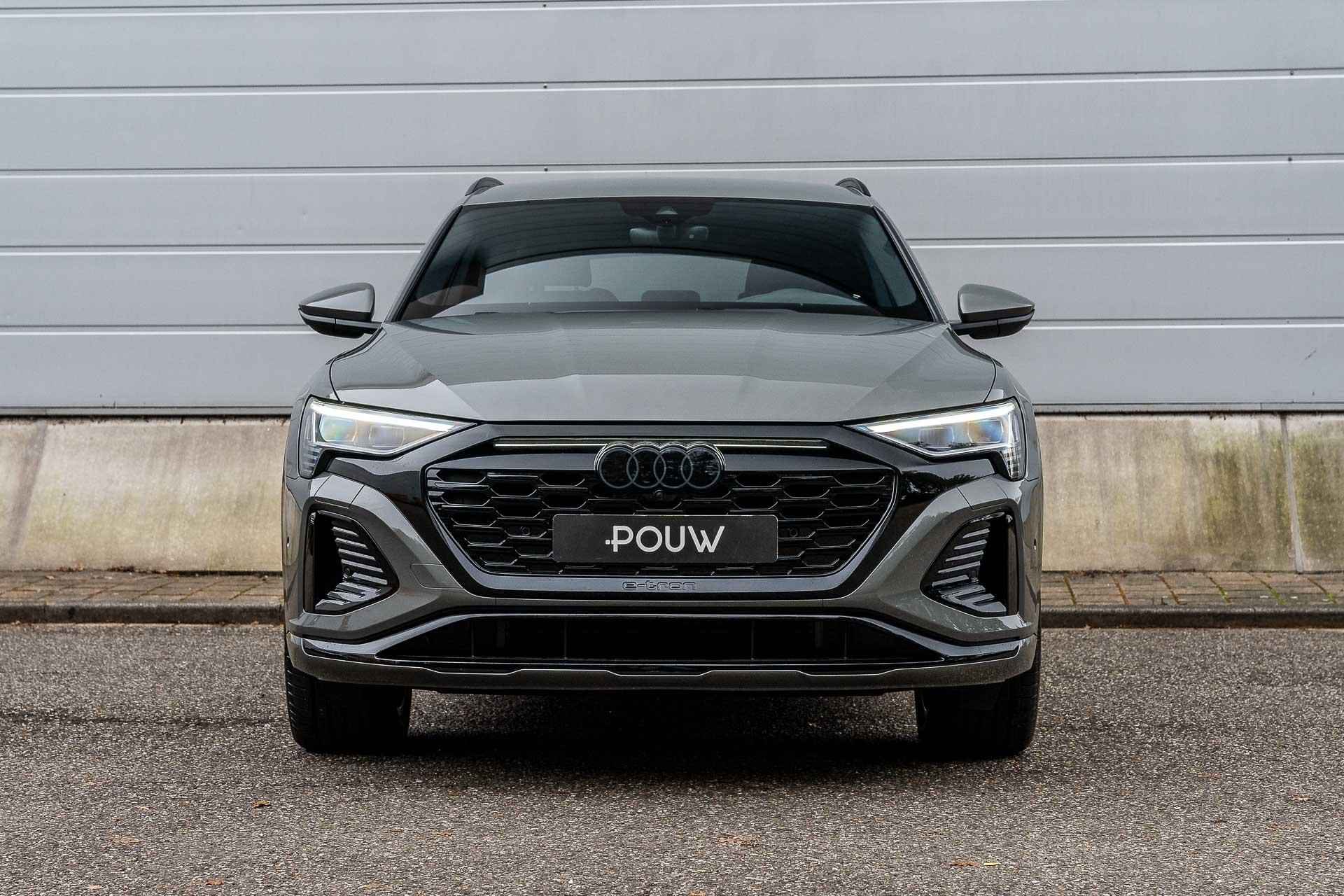 Audi Q8 e-tron 50 quattro 340pk S Edition 95 kWh | 20" Velgen | Zwart Optiek - 7/51