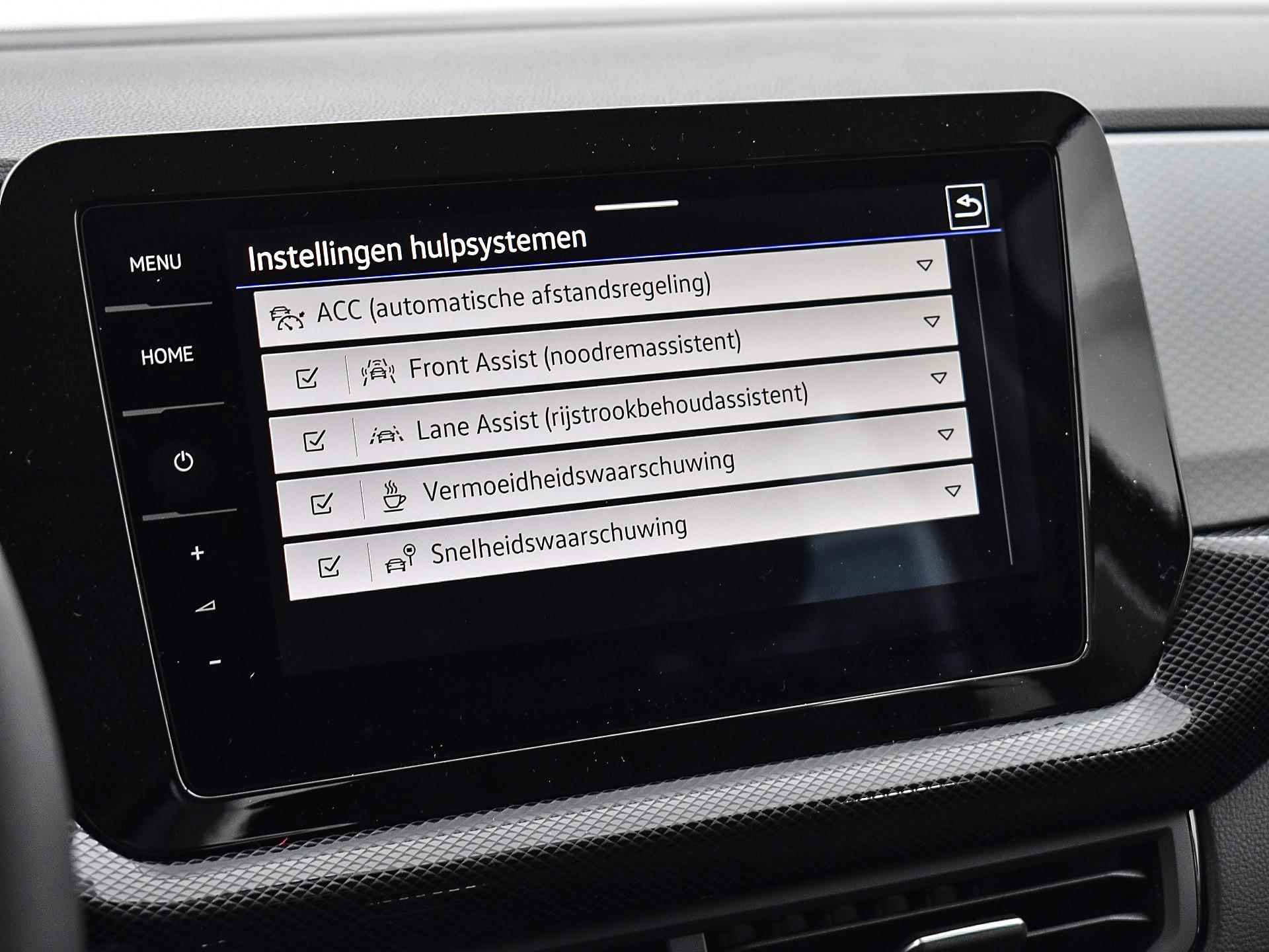 Volkswagen T-Cross Life Edition 1.0 TSI 70 kW / 95 PK · Multimedia pakket plus · Velgen 17'' lichtmetaal · MEGA SALE - 28/34