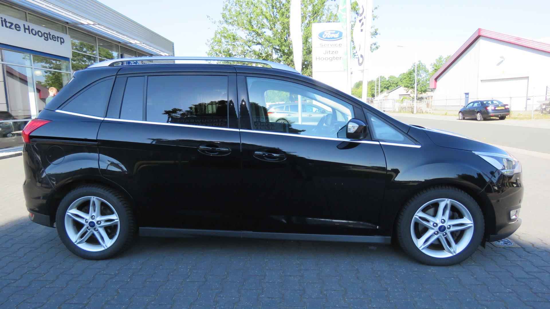 Ford Grand C-Max 1.5 Titanium 7 pers. 150 pk, Camera, Park Pack, Winter Pack, 63750 km !! - 4/32