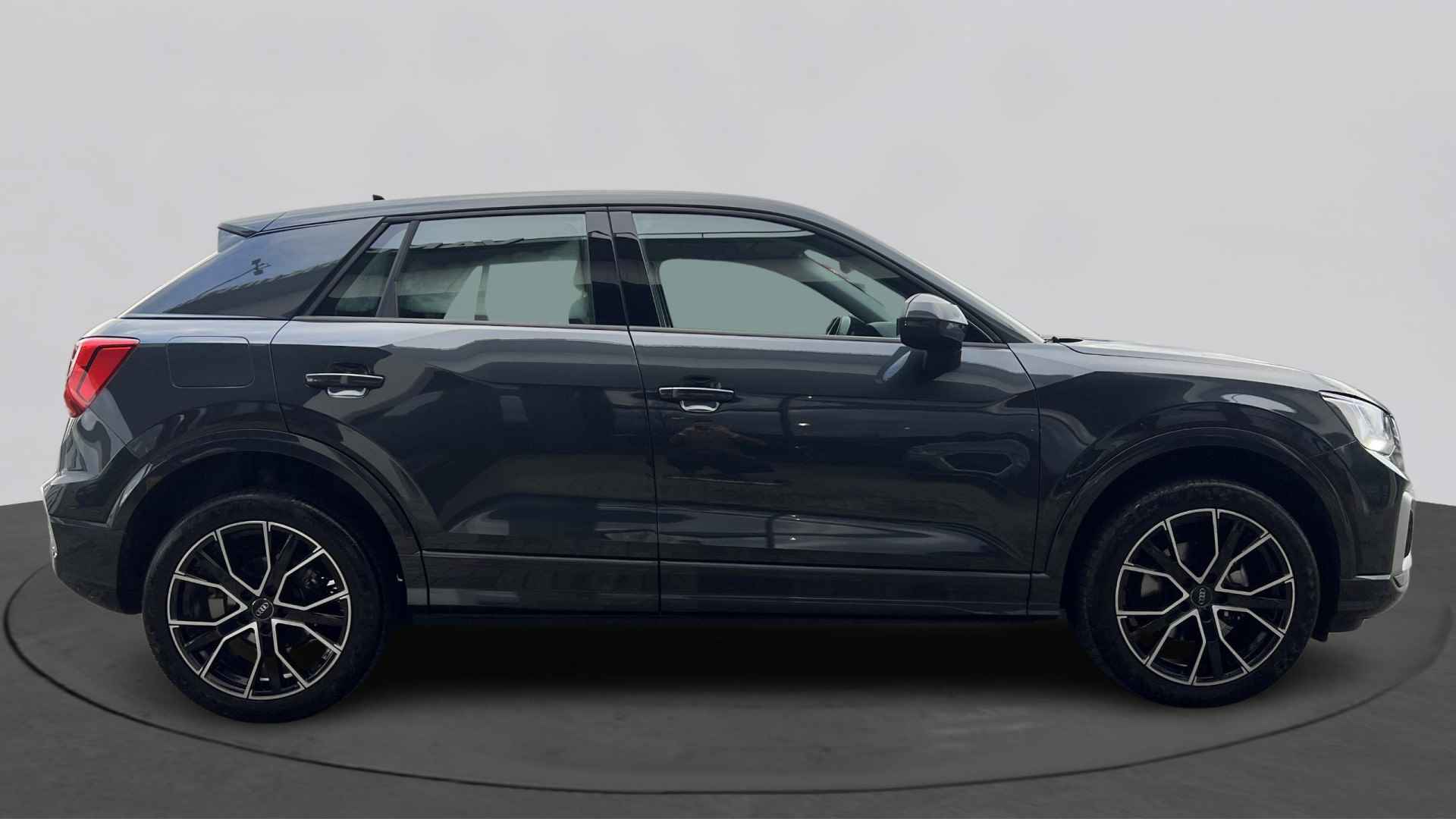 Audi Q2 30 TFSI 110Pk Advanced Edition / 18''LMV / Trekhaak - 6/26