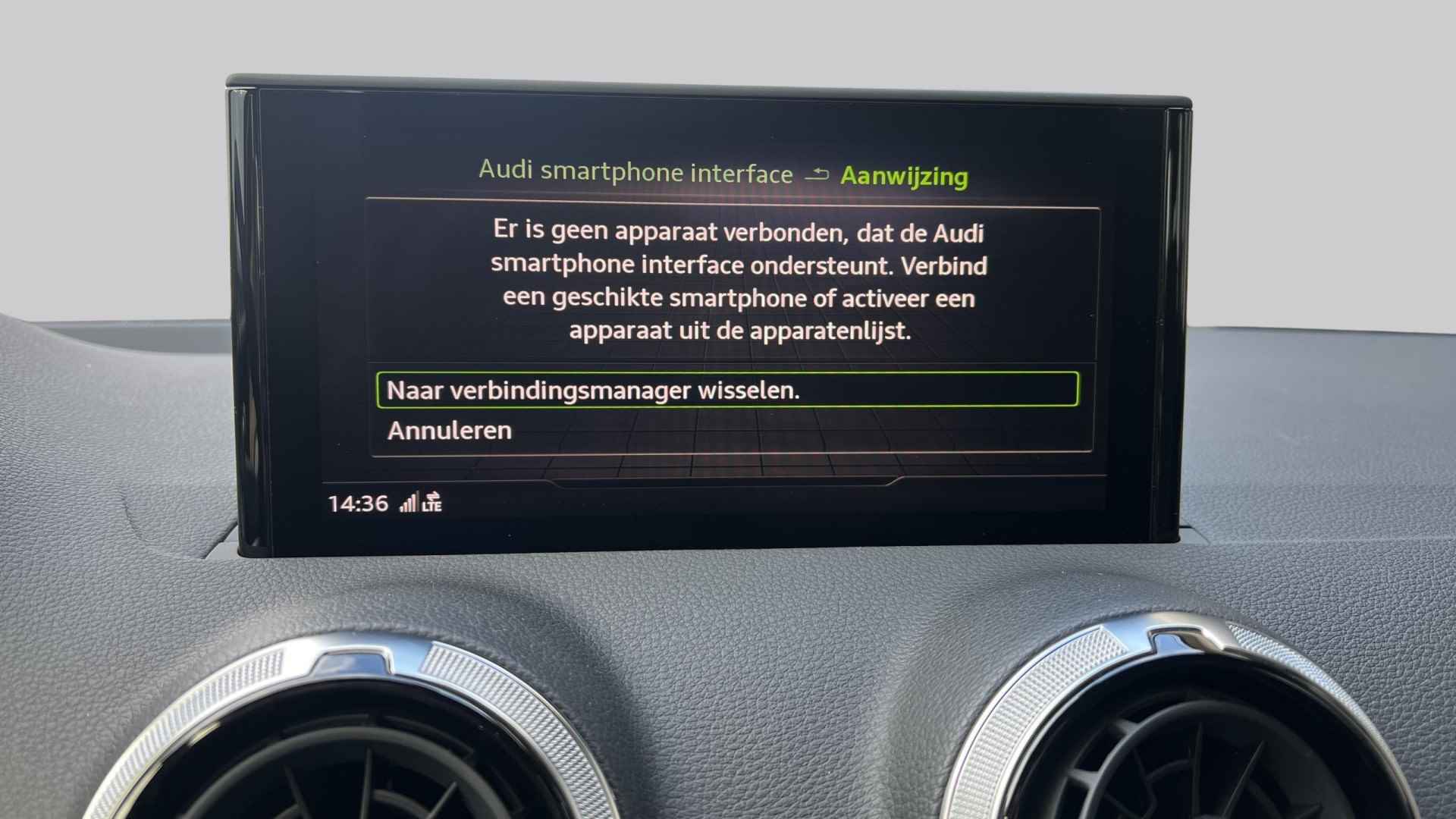 Audi Q2 30 TFSI 110Pk Advanced Edition / 18''LMV / Trekhaak - 25/26