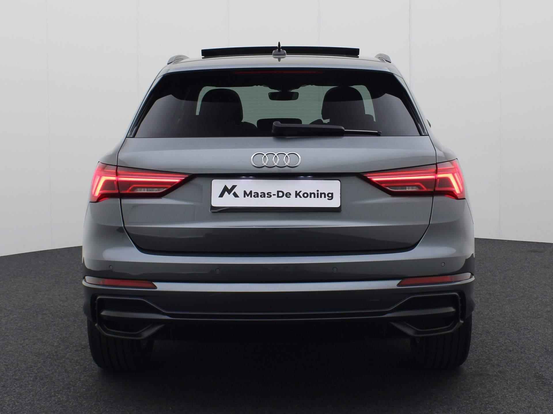 Audi Q3 35 TFSI/150PK S Line · Panoramadak · Parkeersensoren · Leder/Stof - 4/41