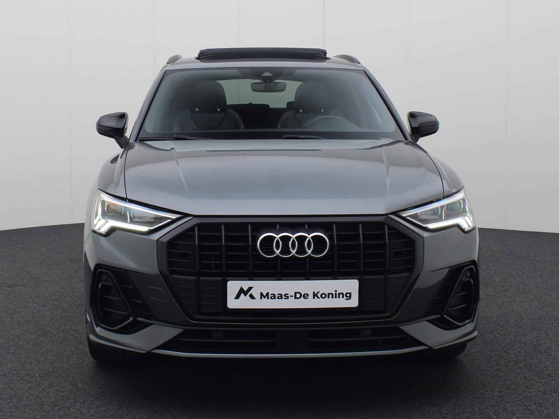 Audi Q3 35 TFSI/150PK S Line · Panoramadak · Parkeersensoren · Leder/Stof - 7/41