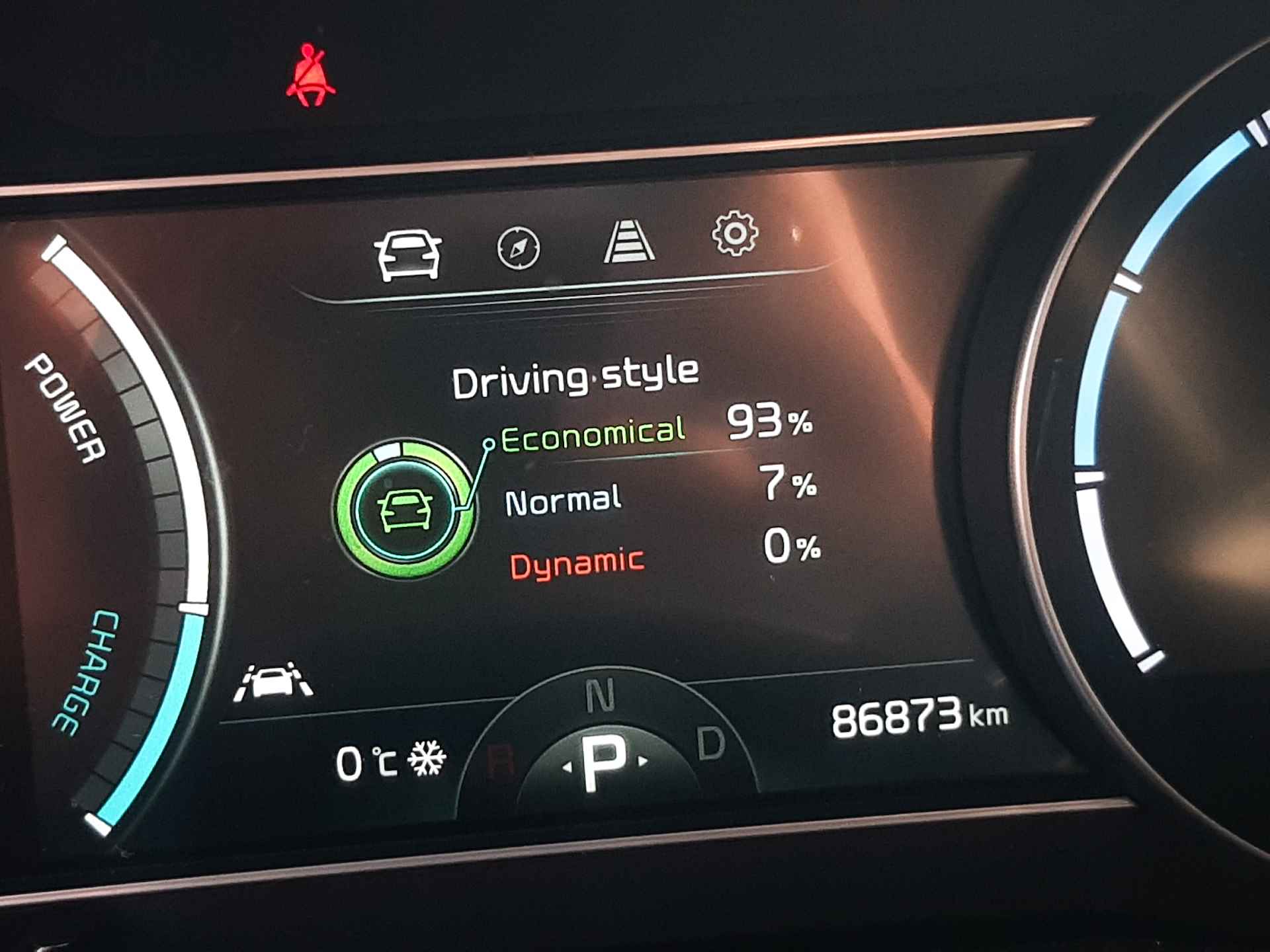 Kia e-Niro DynamicPlusLine 64 kWh (204 PK) 2e-Eig. Kia-Dealer-Onderh. BOVAG-Garantie. NL-Auto. Schuifkanteldak, Leer, Navigatie/Apple-Carplay/Android-Auto, Adaptieve-Cruise-Control, Keyless-Entry, Parkeersensoren-V+A, Achteruitrijcamera, Privacy-Glas - 31/45