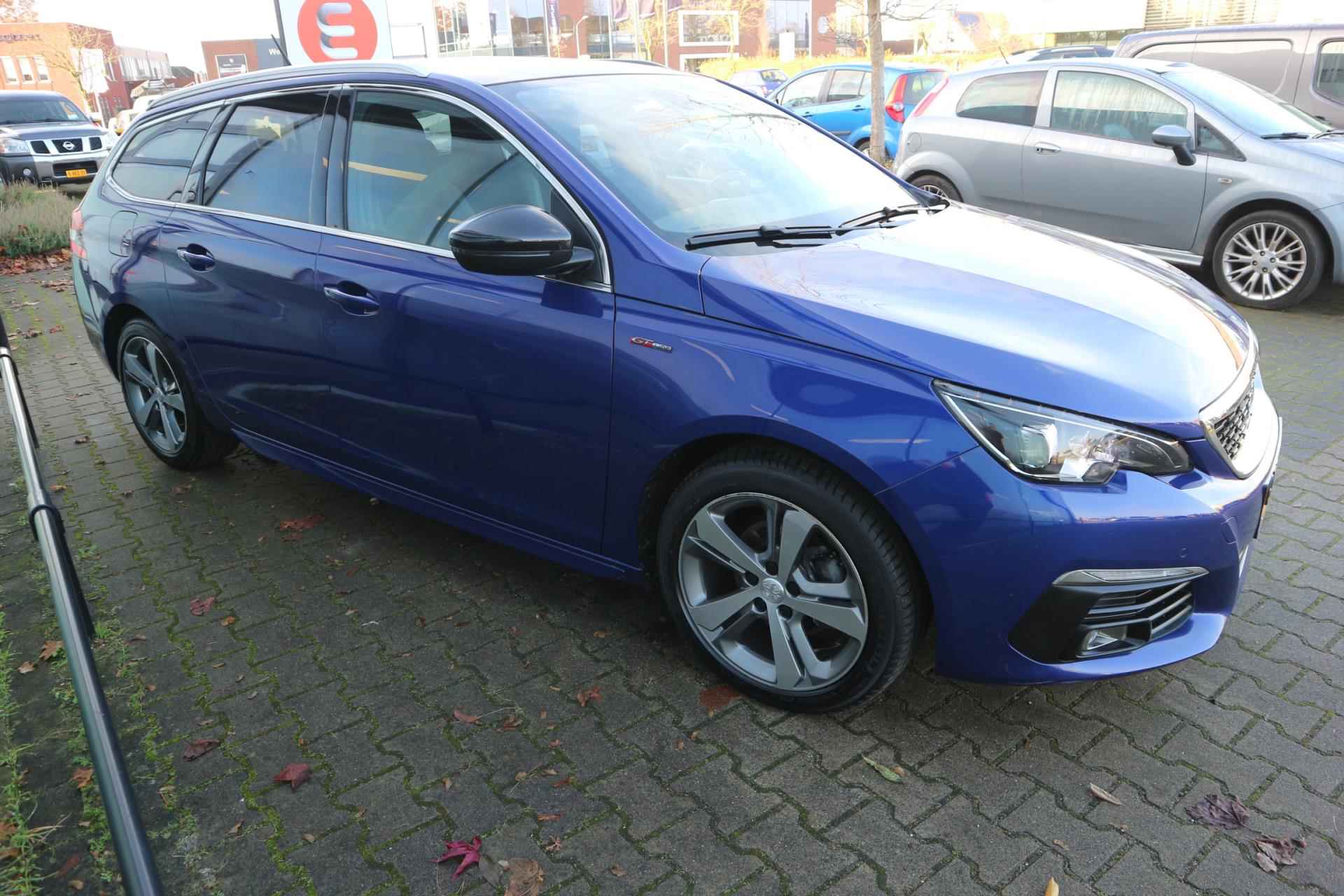 Peugeot 308 SW 1.2 PureTech GT-line AUTOMAAT NAVI DENON ALCANTARA PANORAMA KEYLESS PDC V+A RIJKLAARPRIJS!! - 6/42