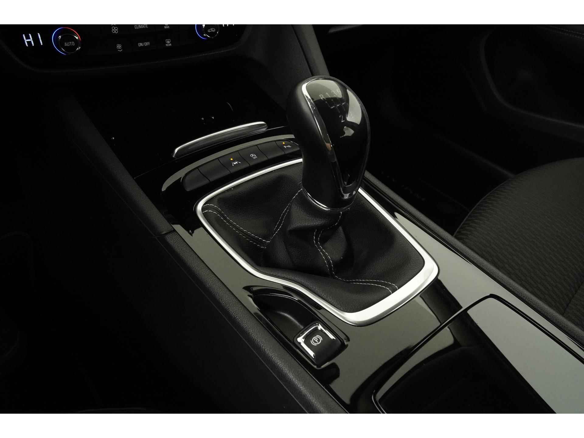 Opel Insignia Sports Tourer 1.5 Turbo Innovation | Camera | Apple Carplay | Navigatie | Zondag Open! - 12/37