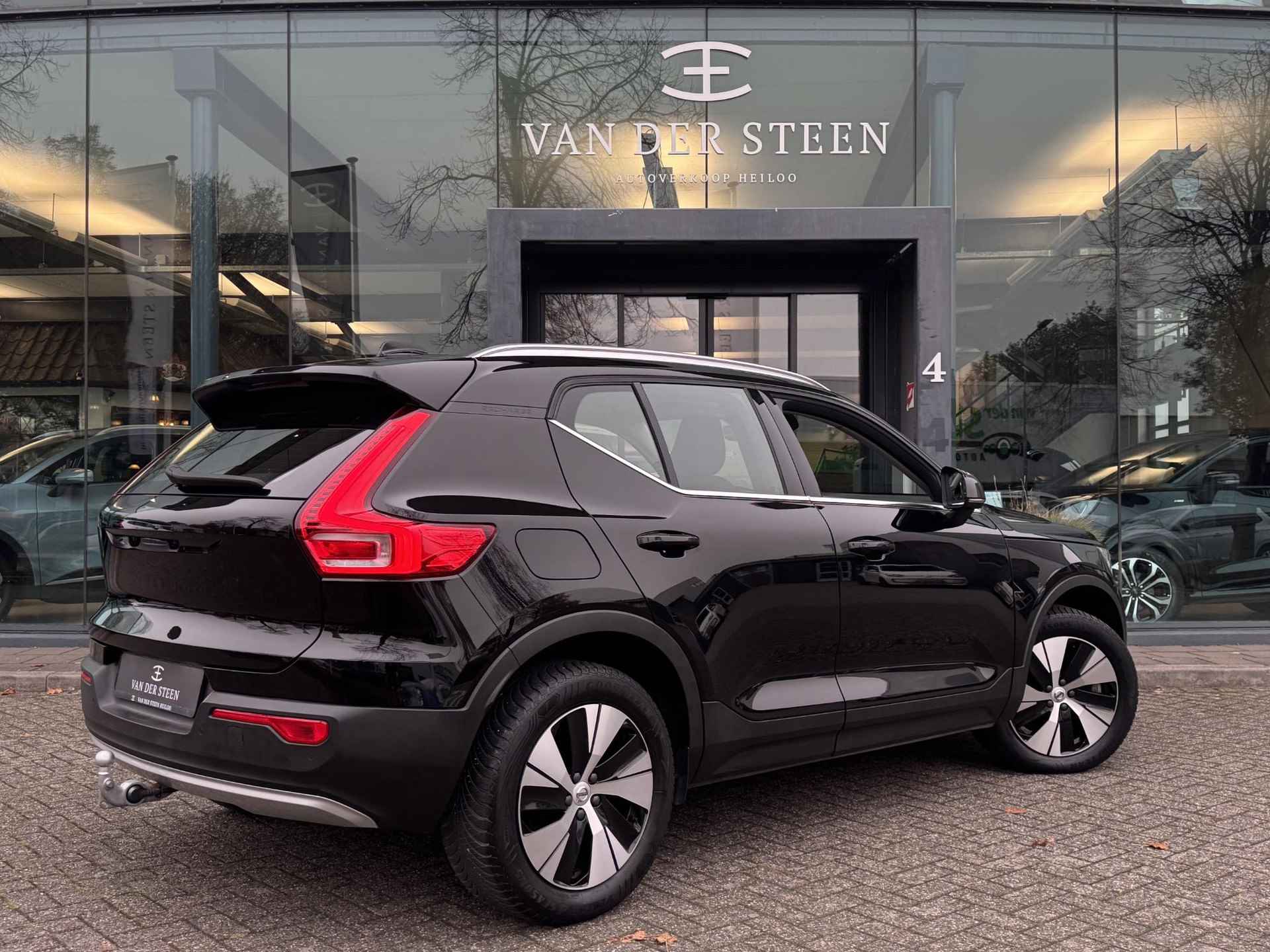 Volvo XC40 1.5 T5 Recharge Business Pro Stoelverwarming V+A | Standkachel | Stuurverwarming - 2/26