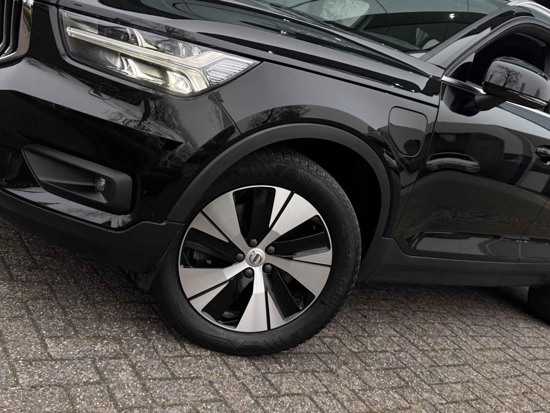 Volvo XC40 1.5 T5 Recharge Business Pro Stoelverwarming V+A | Standkachel | Stuurverwarming - 7/26