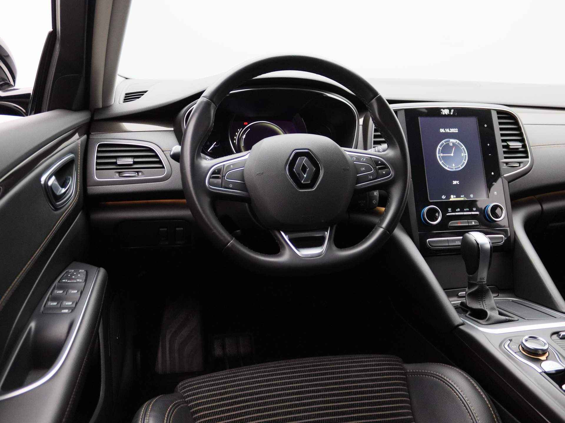 Renault Talisman Estate TCe 225pk Intens EDC/Automaat ALL-IN PRIJS! Bose | Camera | Navi | Trekhaak | 19" Velgen - 32/39