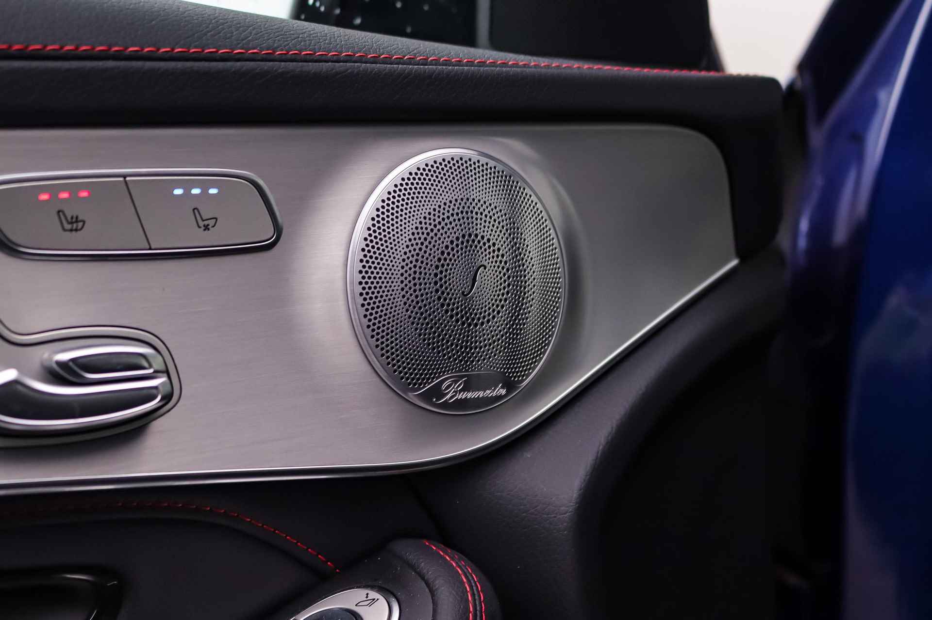 Mercedes-Benz GLC GLC 43 AMG Coupé Automaat 4MATIC | Distronic | Head-Up | Stoelventilatie | Comand Online | Burmester Audio | Sfeerverlichting | LED | Trekhaak - 35/47