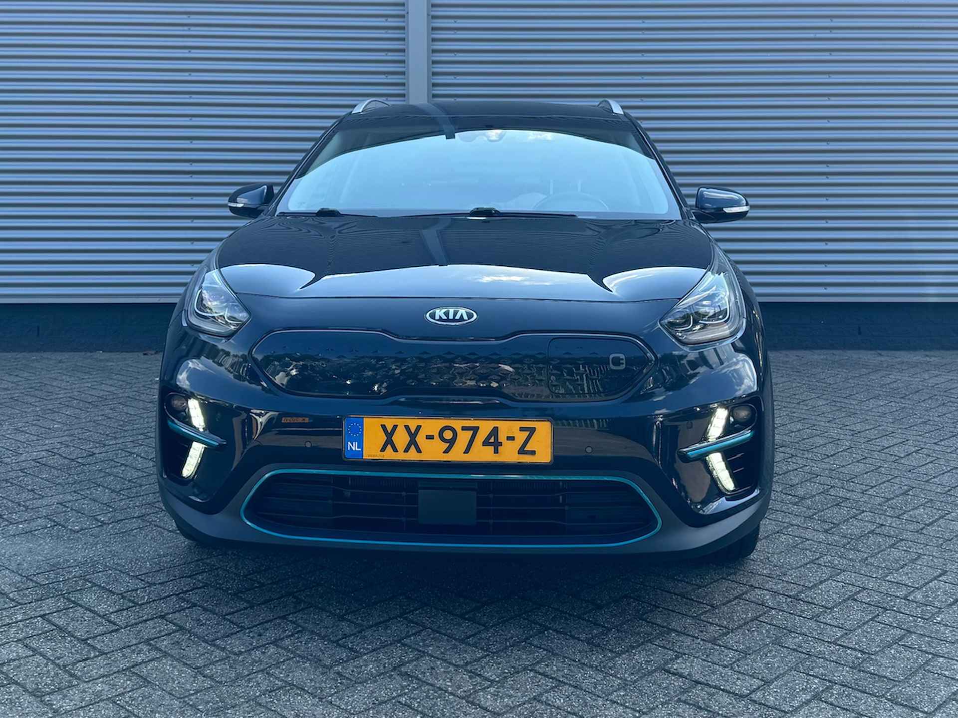 KIA e-Niro Elektrisch 204pk Aut ExecutiveLine | Trekhaak | Stoelkoeling | Stuur/Stoelverwarming | JBL |  Memory | BTW Auto | - 8/45