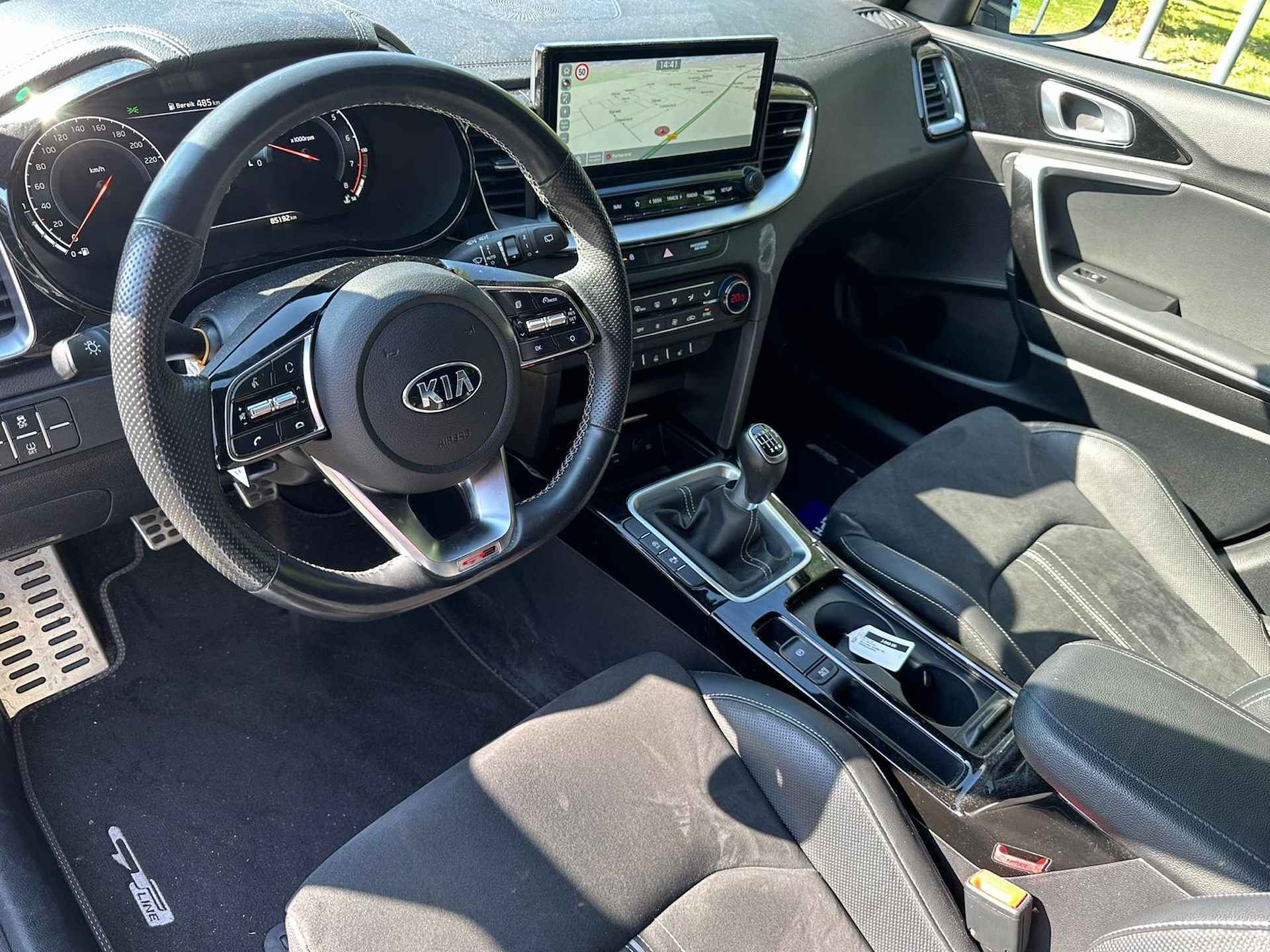 Kia ProCeed 1.0 T-GDI 120PK GT-Line | NAVIGATIE | CAMERA | SPORTSTOELEN | STOEL/STUURVERW. | CARPLAY | PDC | LMV 17 INCH - 20/30