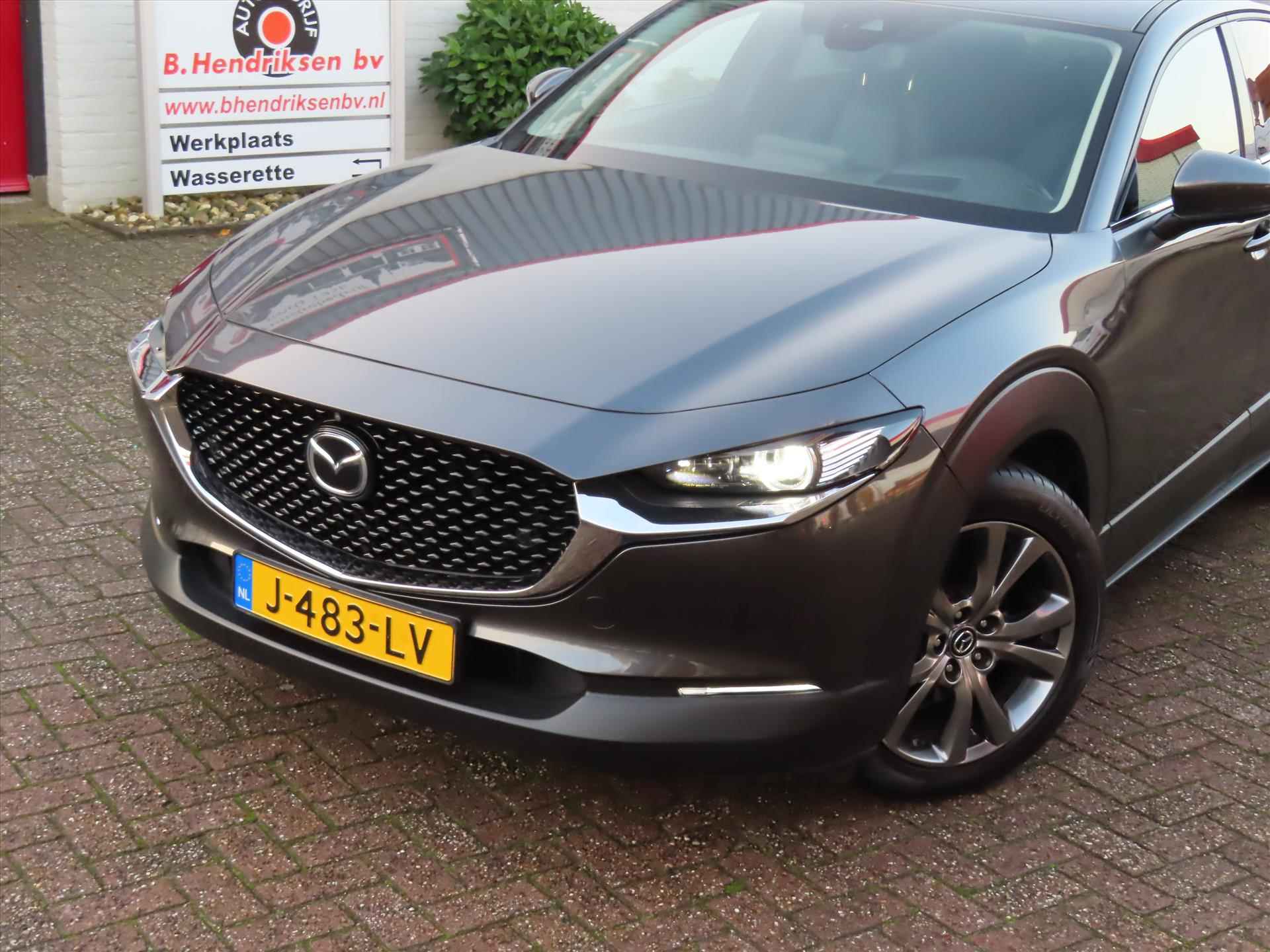 MAZDA Cx-30 Skyactiv-X 180pk Luxury/ Bose sound/ Stoel + stuurwiel verwarming/ DAB/ Schuifdak/ Adaptieve cruise/ Apple Carplay/ Head up display/ Origineel NL/ NAP - 3/42